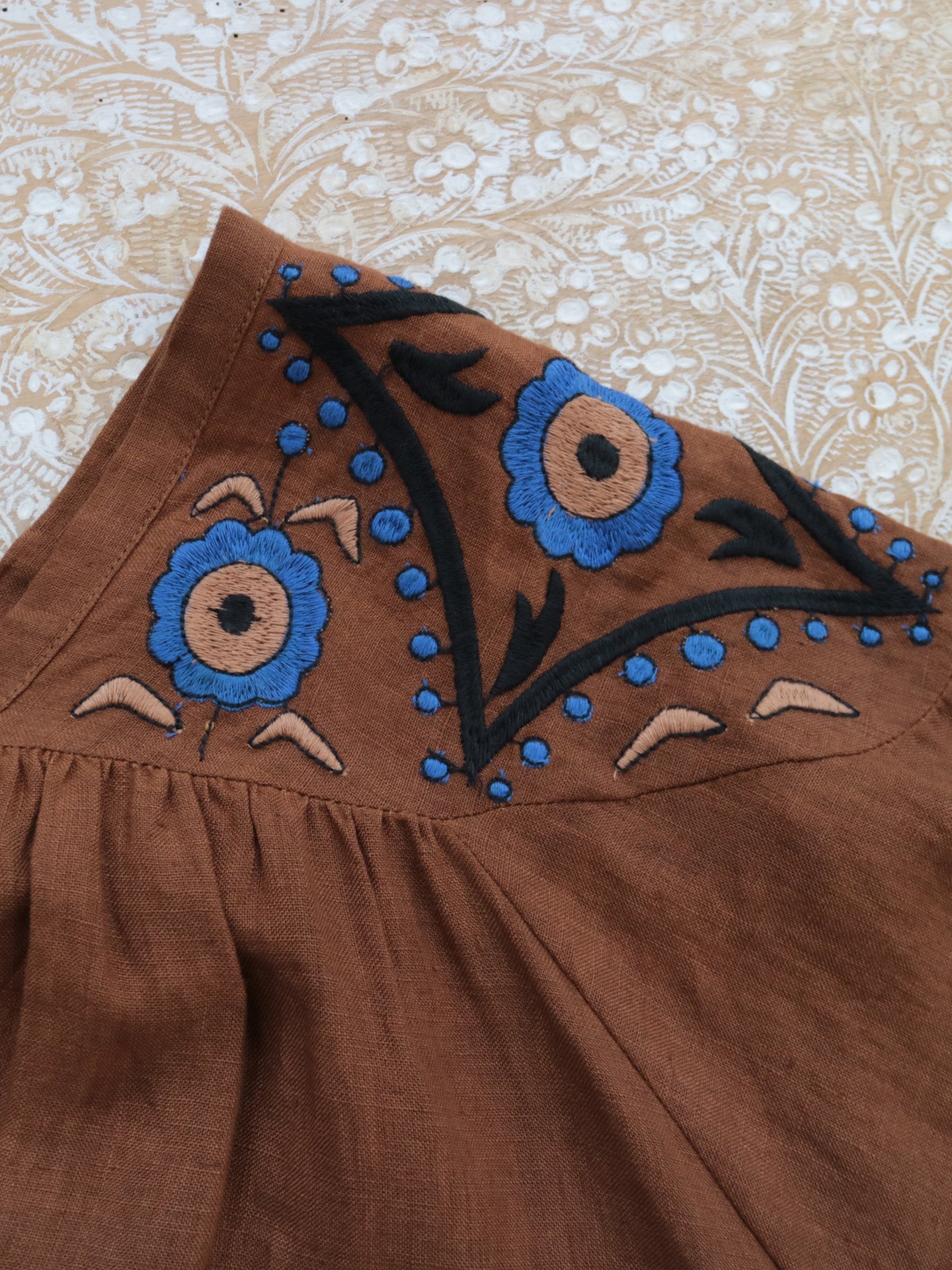 doux bleu インドリネン 刺繍ワンピース DB-2524-051