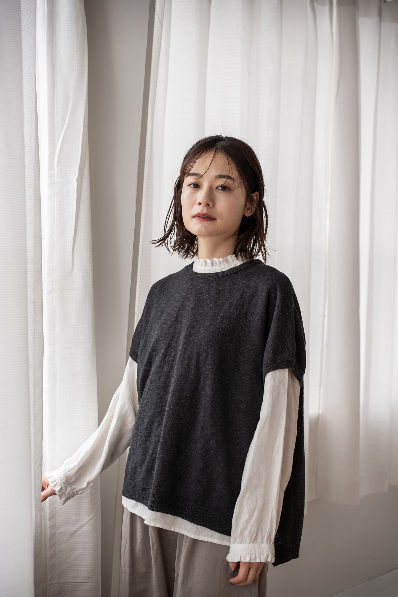 YARRA リネンコットンスリットニットベスト YR-1548-204