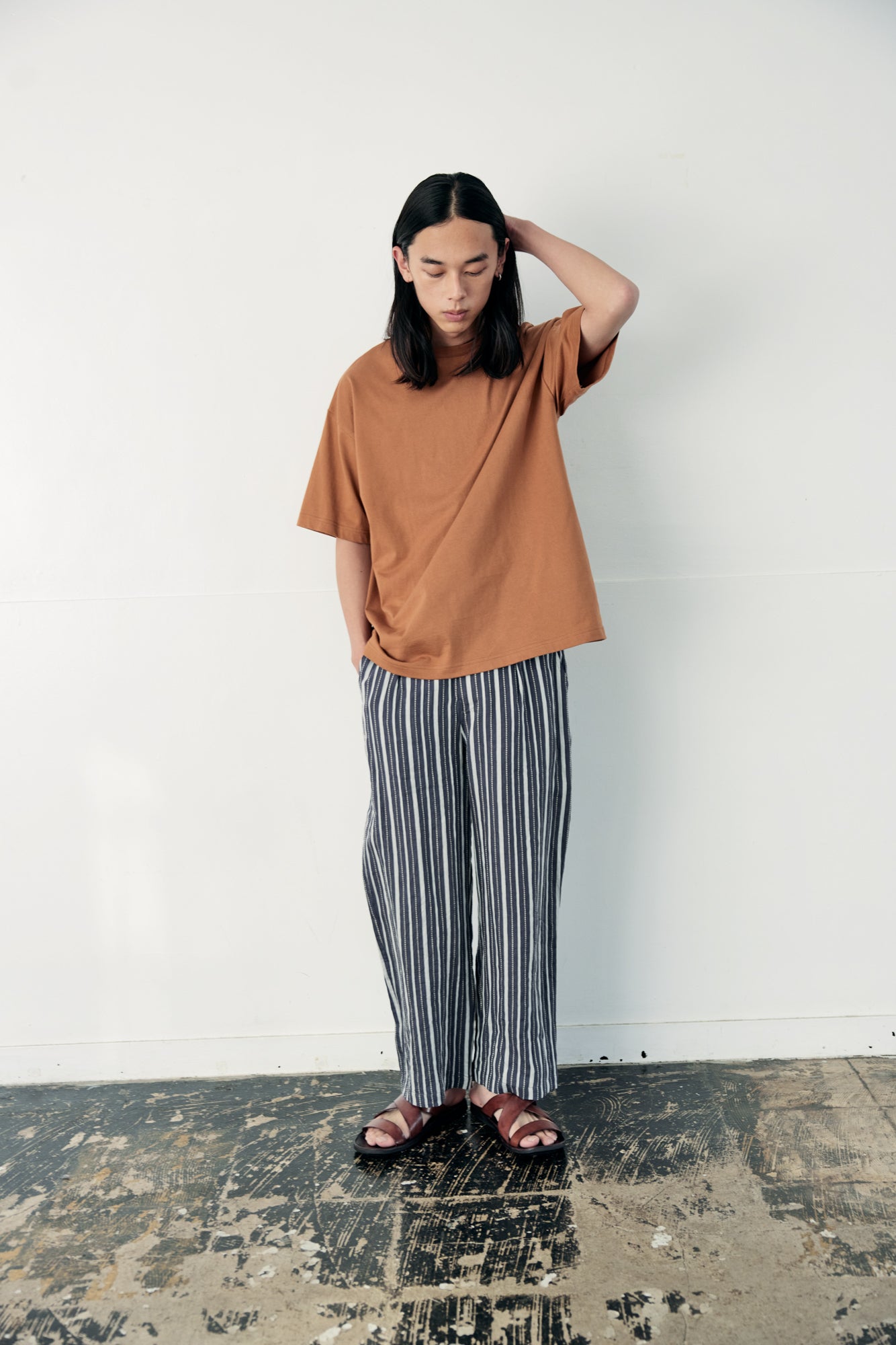 YARRA NEU 綿麻ストライプストレートPT NU-5525-444