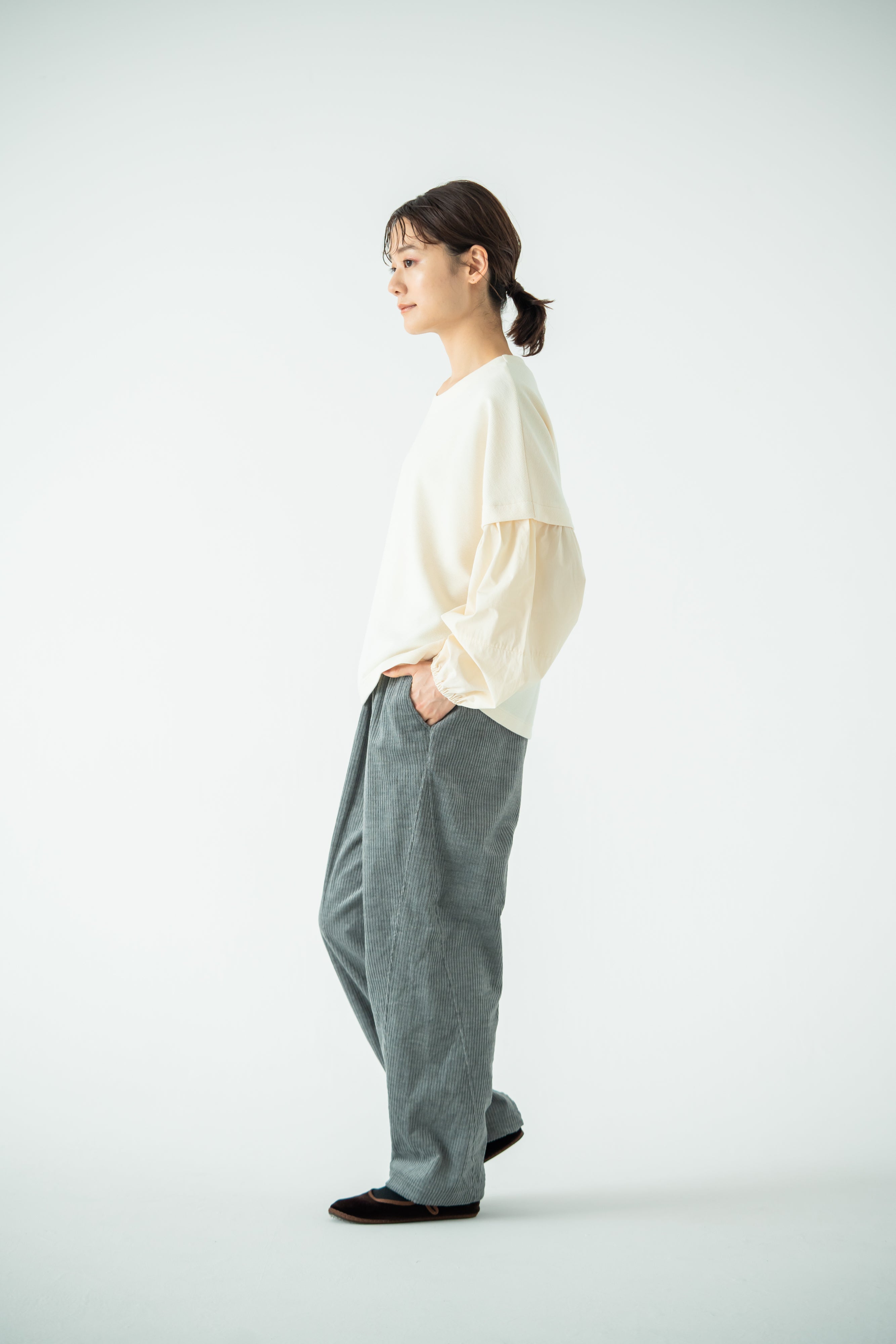 YARRA 布帛コンビ袖切替プルオーバー YR-1451-252