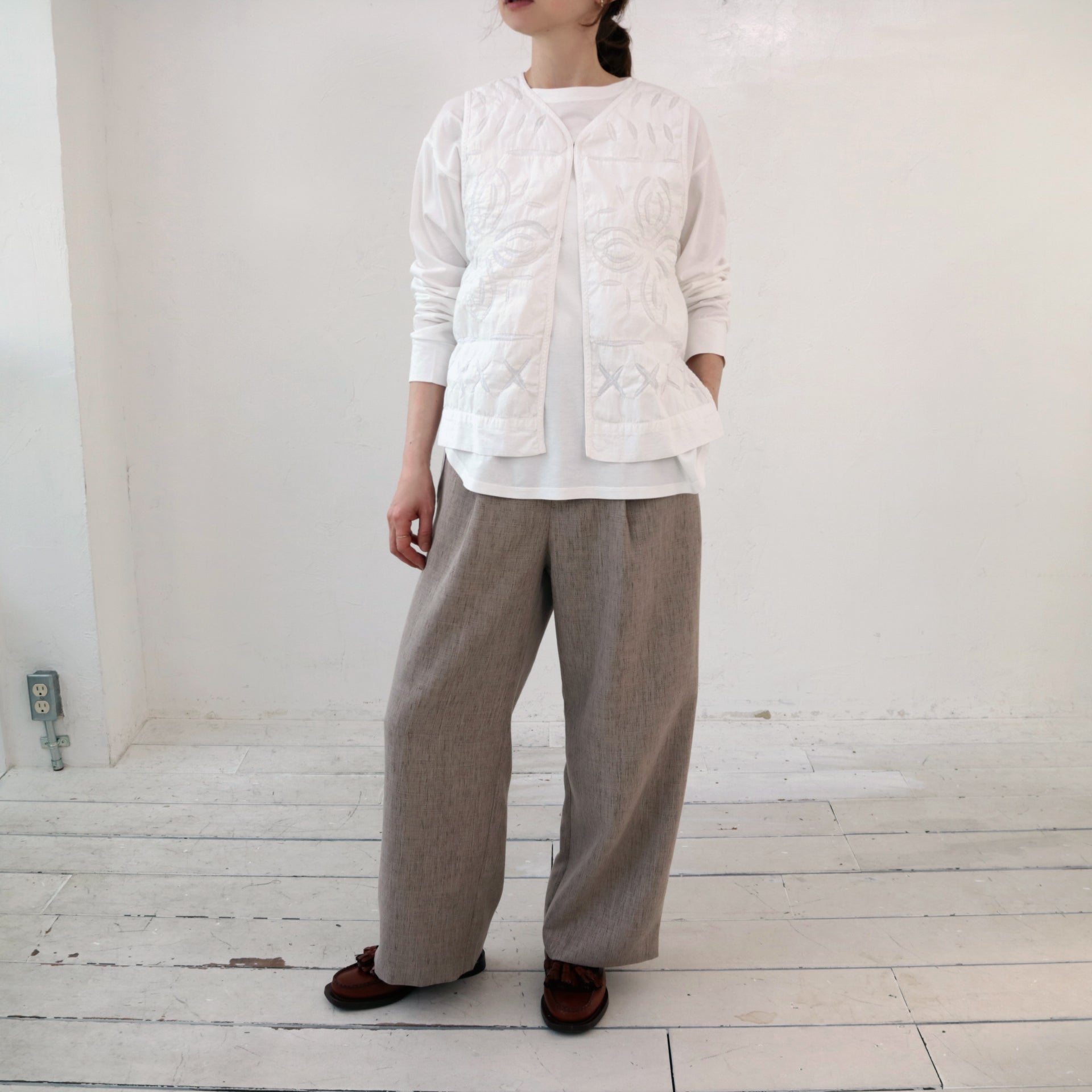 doux bleu リバースアップリケベスト DB-2447-002