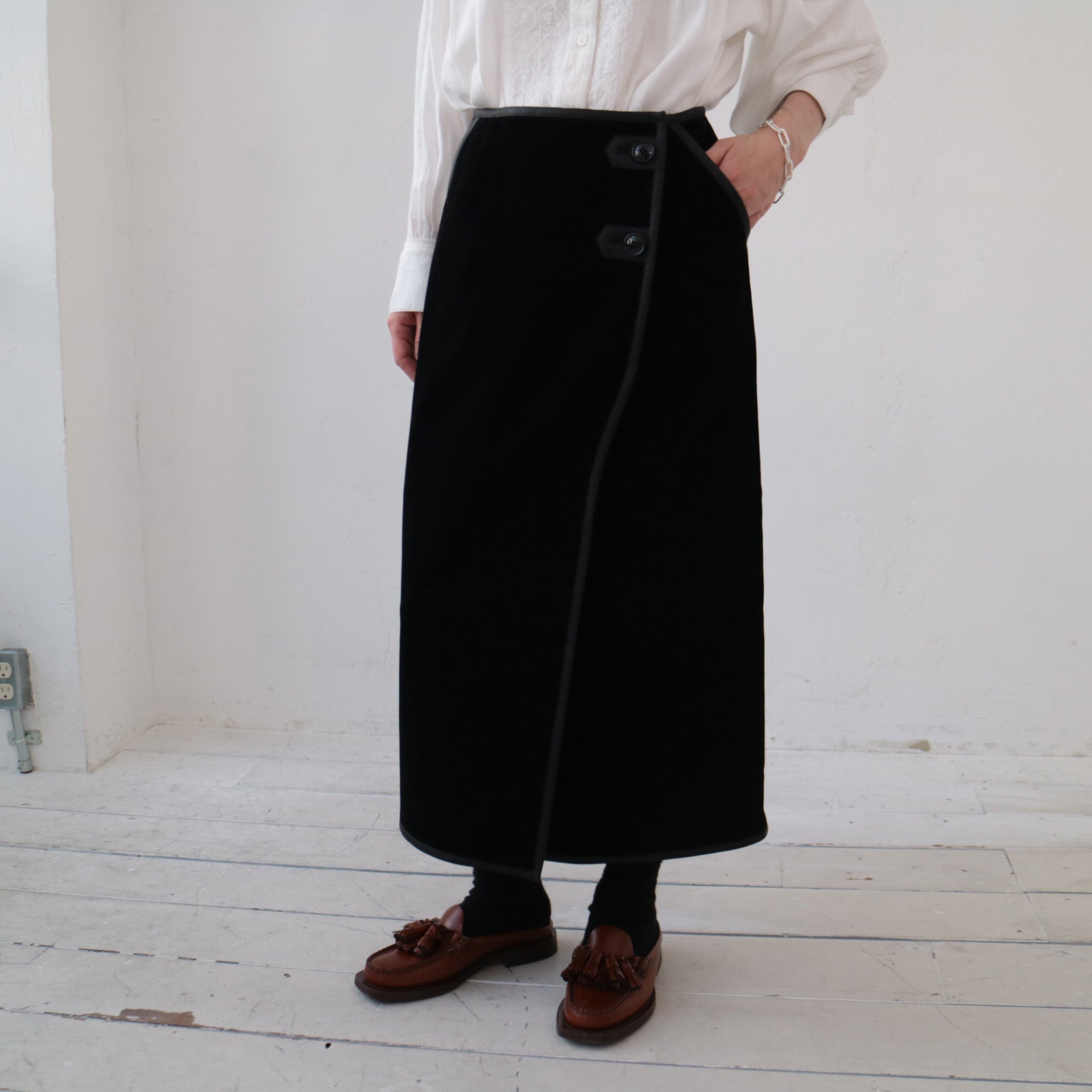 doux bleu ベロアパイピングスカート DB-2456-063