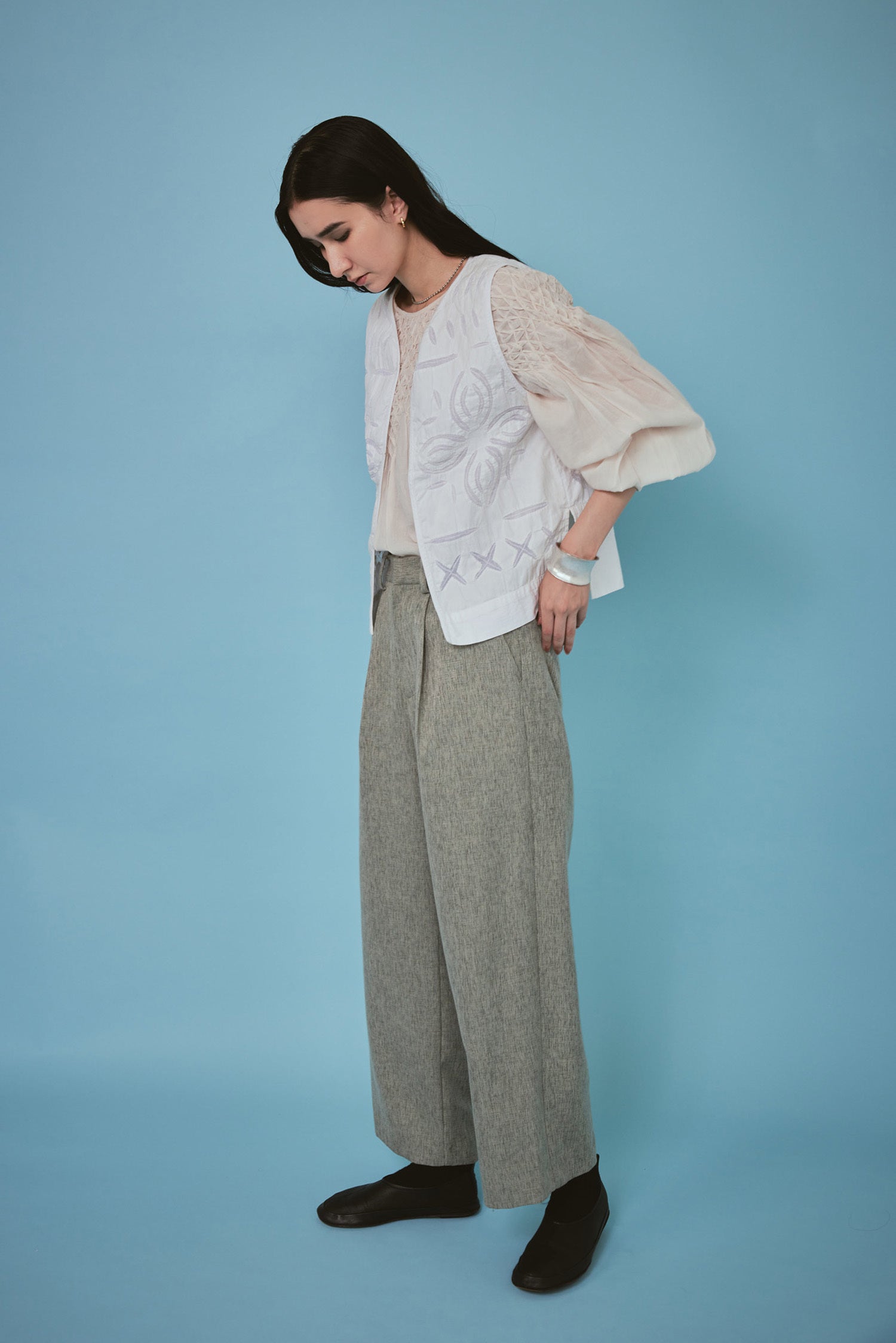 doux bleu リバースアップリケベスト DB-2447-002