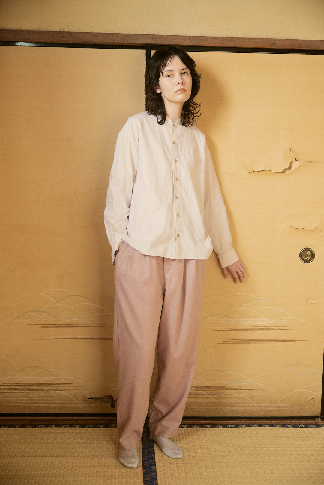 YARRA NEU ウール混テーパードパンツ NU-5455-431