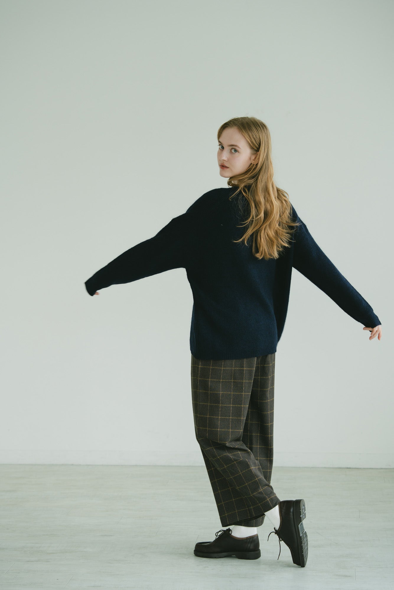 YARRA 三つ杢ツイルストレートパンツ YR-1555-252