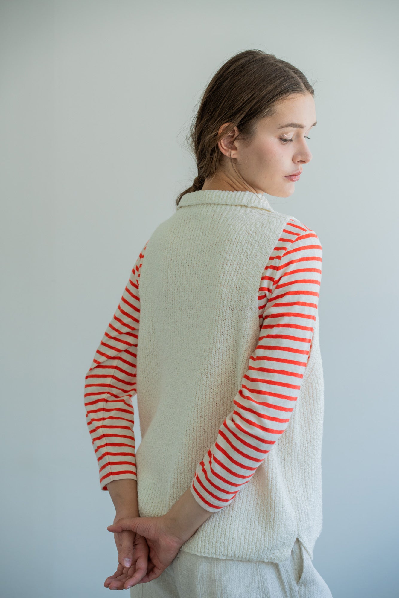 YARRA 折り返しカラーニットベスト YR-1618-234