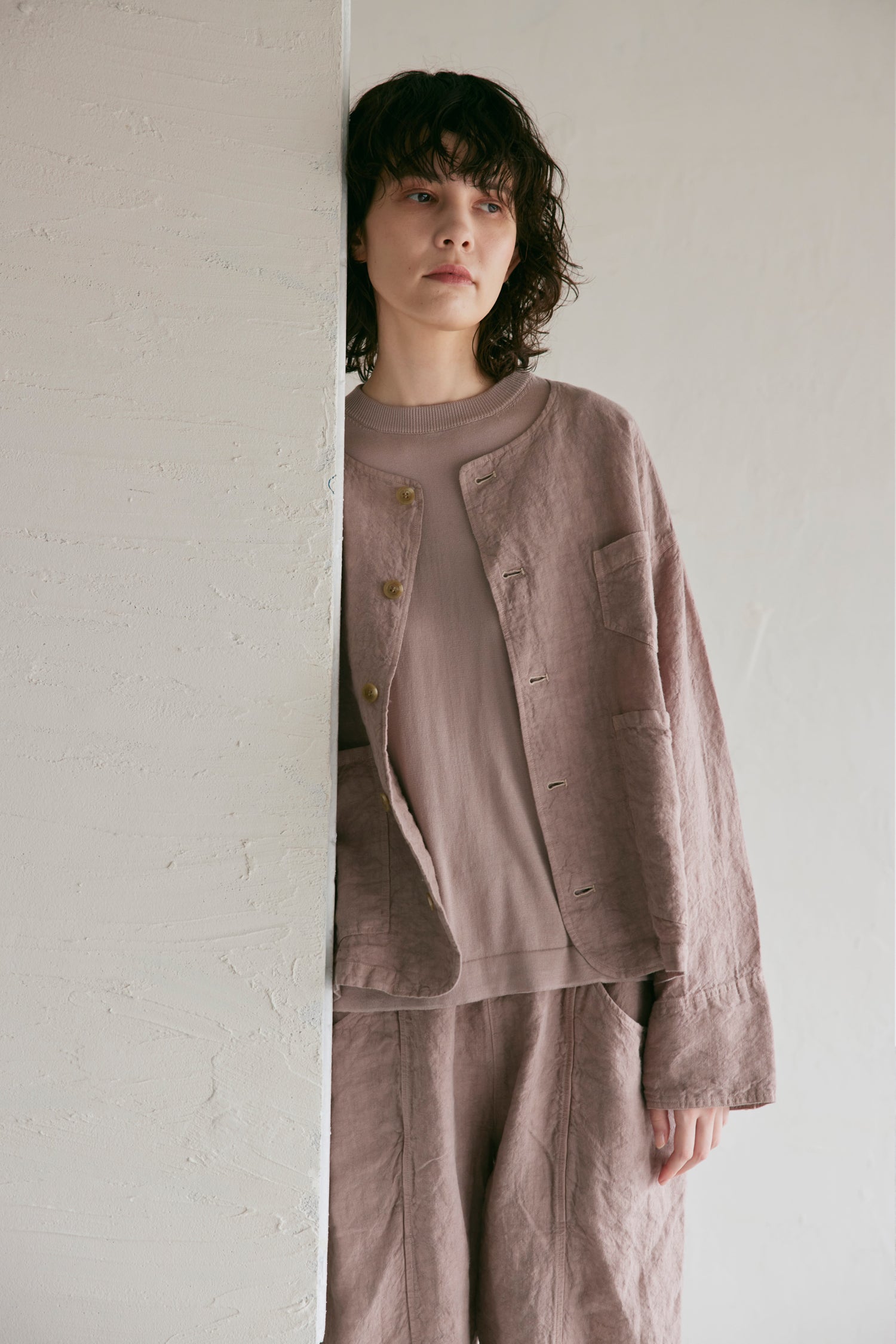 YARRA NEU ノーカラーリネンジャケット NU-5417-411