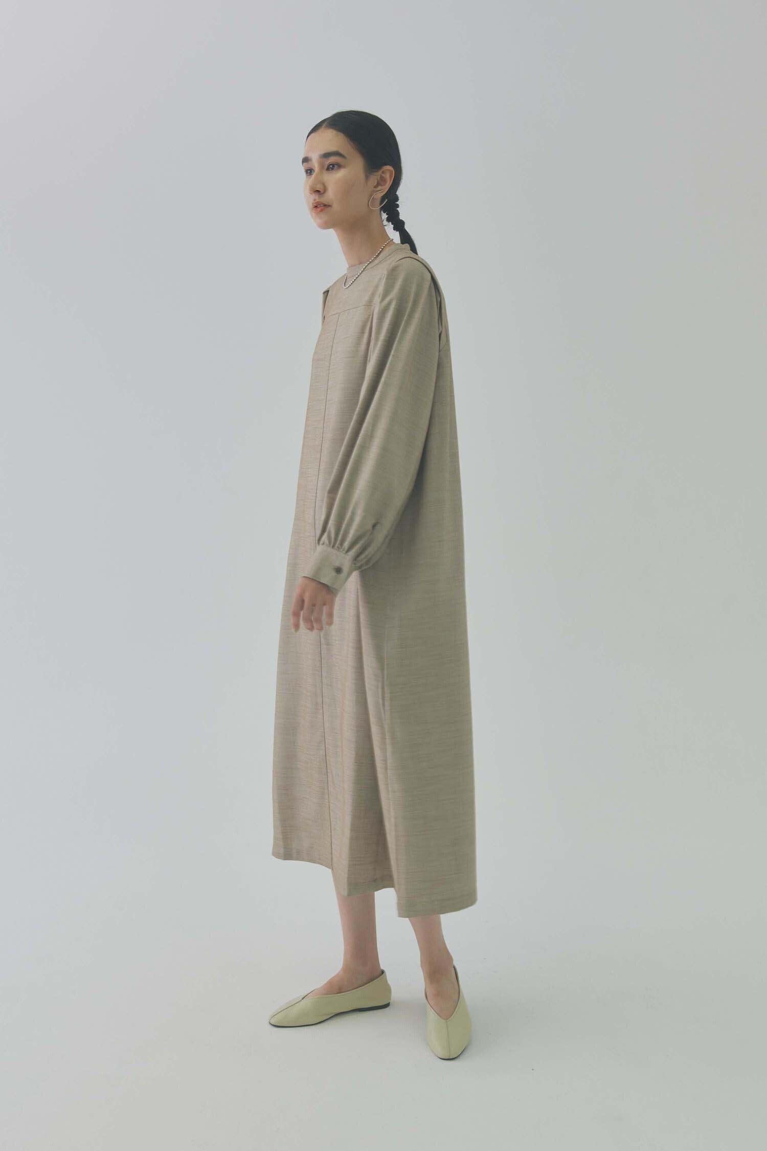 doux bleu スタンドカラーAラインワンピース DB-2414-004