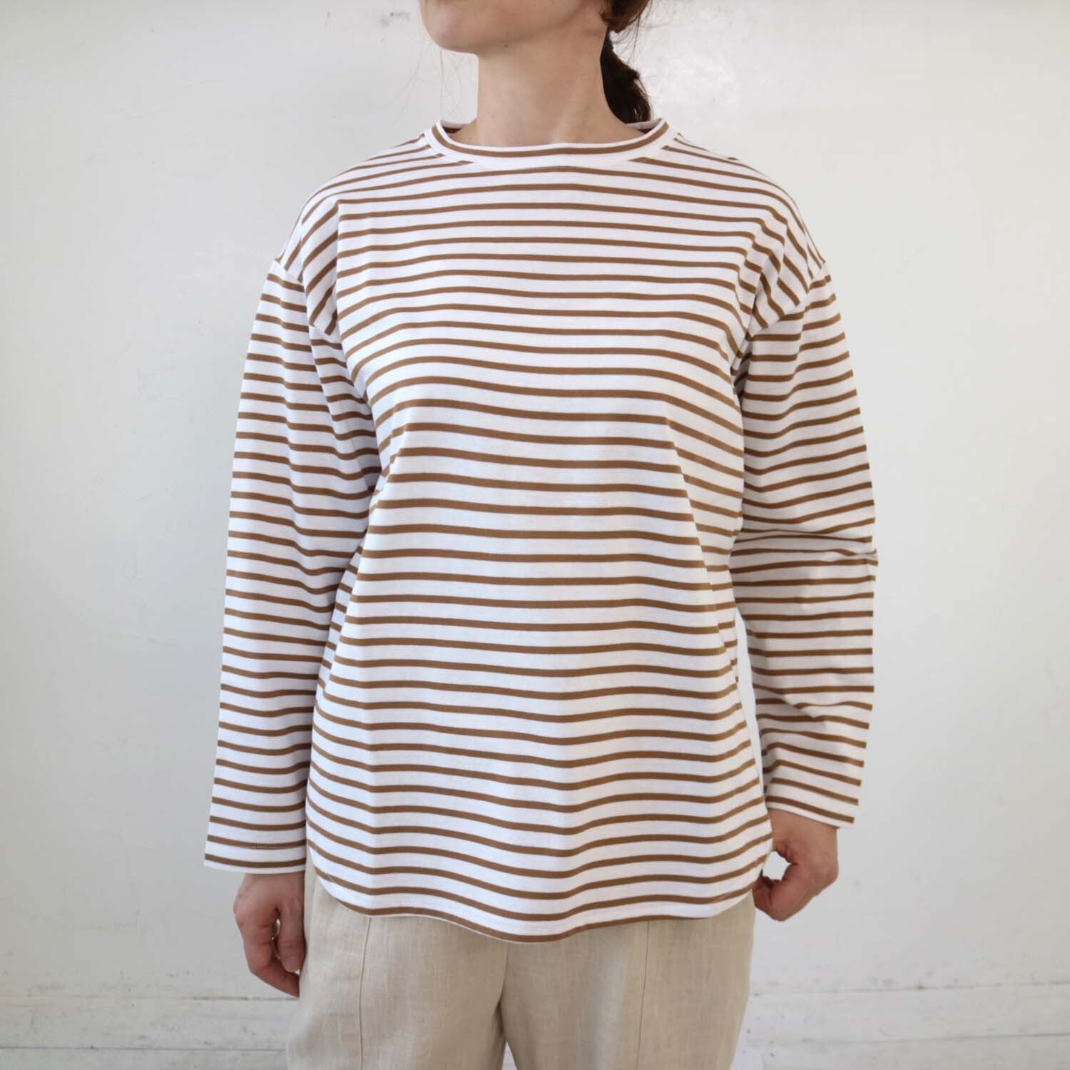 doux bleu クルーネックバスクプルオーバー DB-2411-005