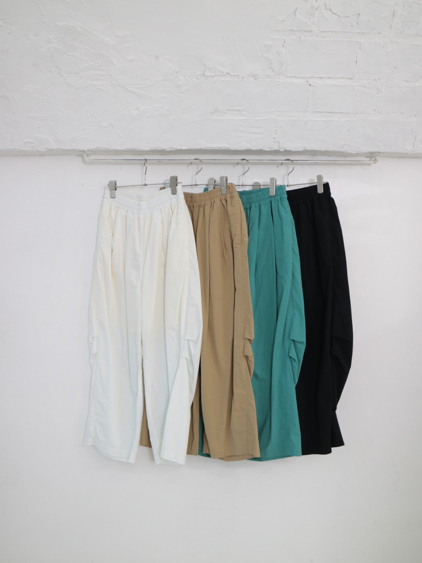 YARRA コンパクトツイルサイドタックパンツ YR-1625-250