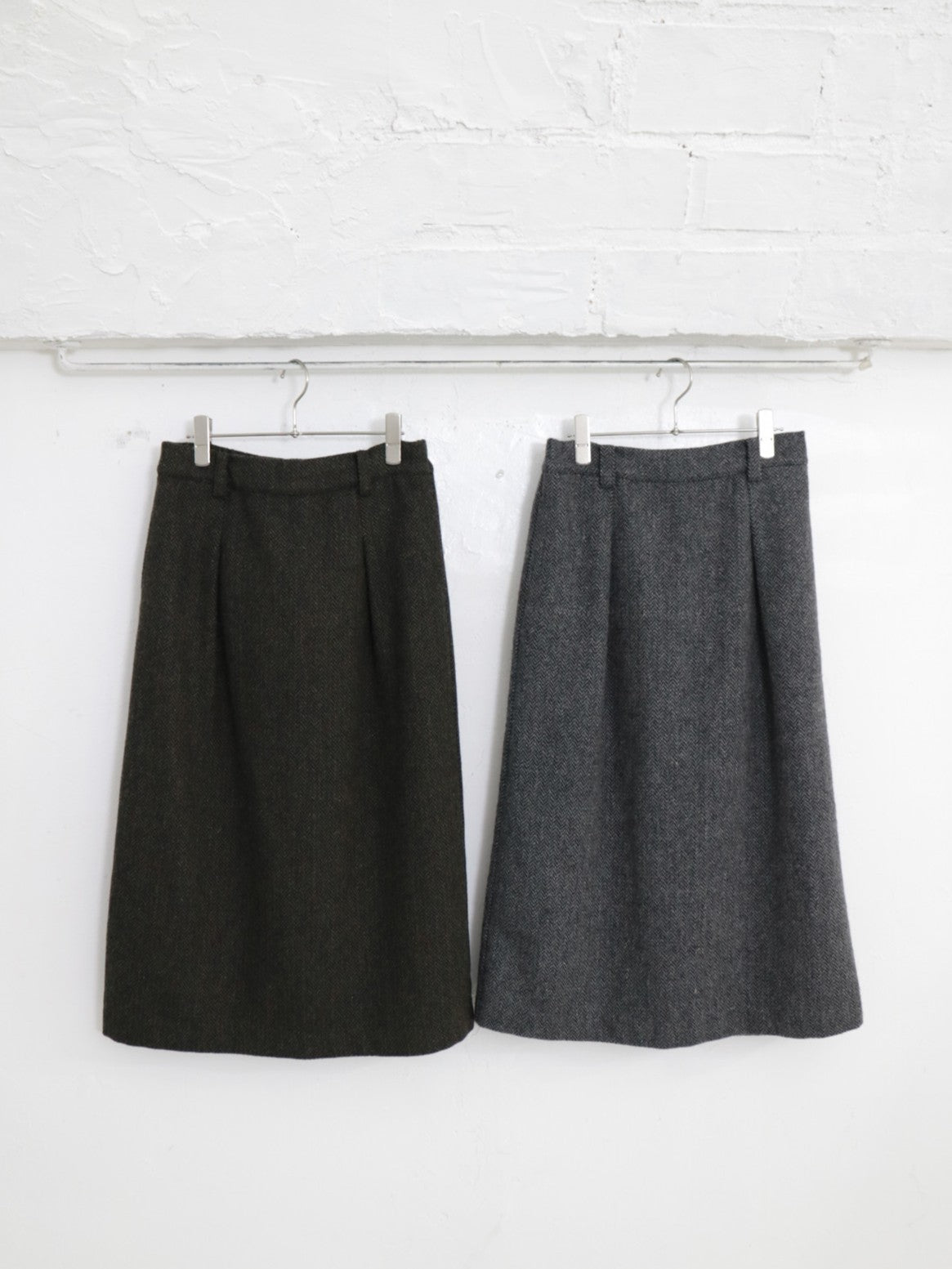 YARRA ポリウールセミタイトタックスカート YR-1556-260