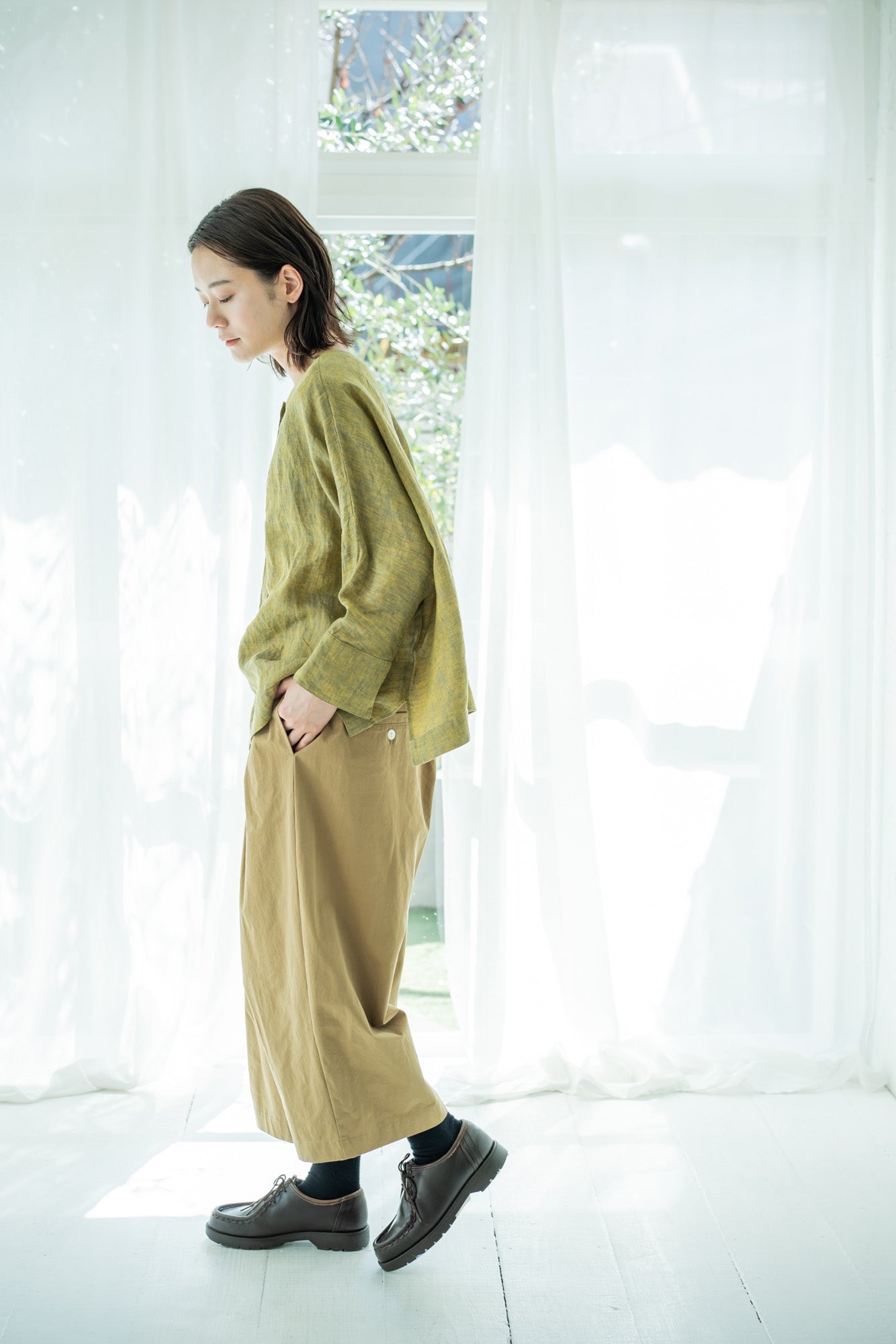 YARRA 9分丈たっぷりタックパンツ YR-1445-210