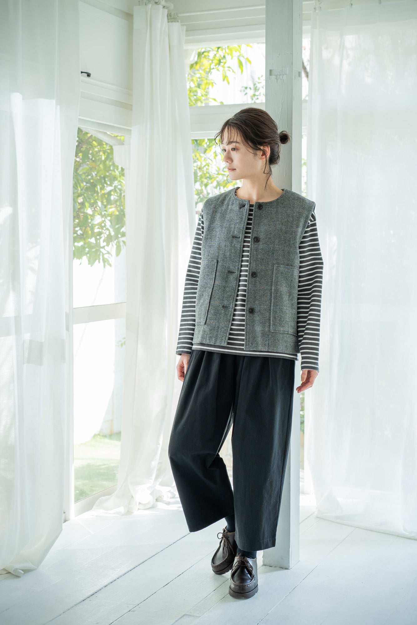 YARRA 9分丈たっぷりタックパンツ YR-1445-210