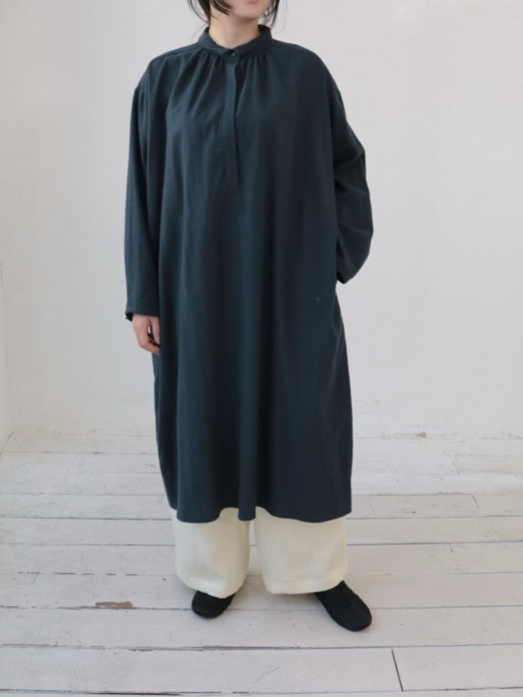 YARRA オリジナルツイルちび衿ギャザーワンピース YR-1554-249