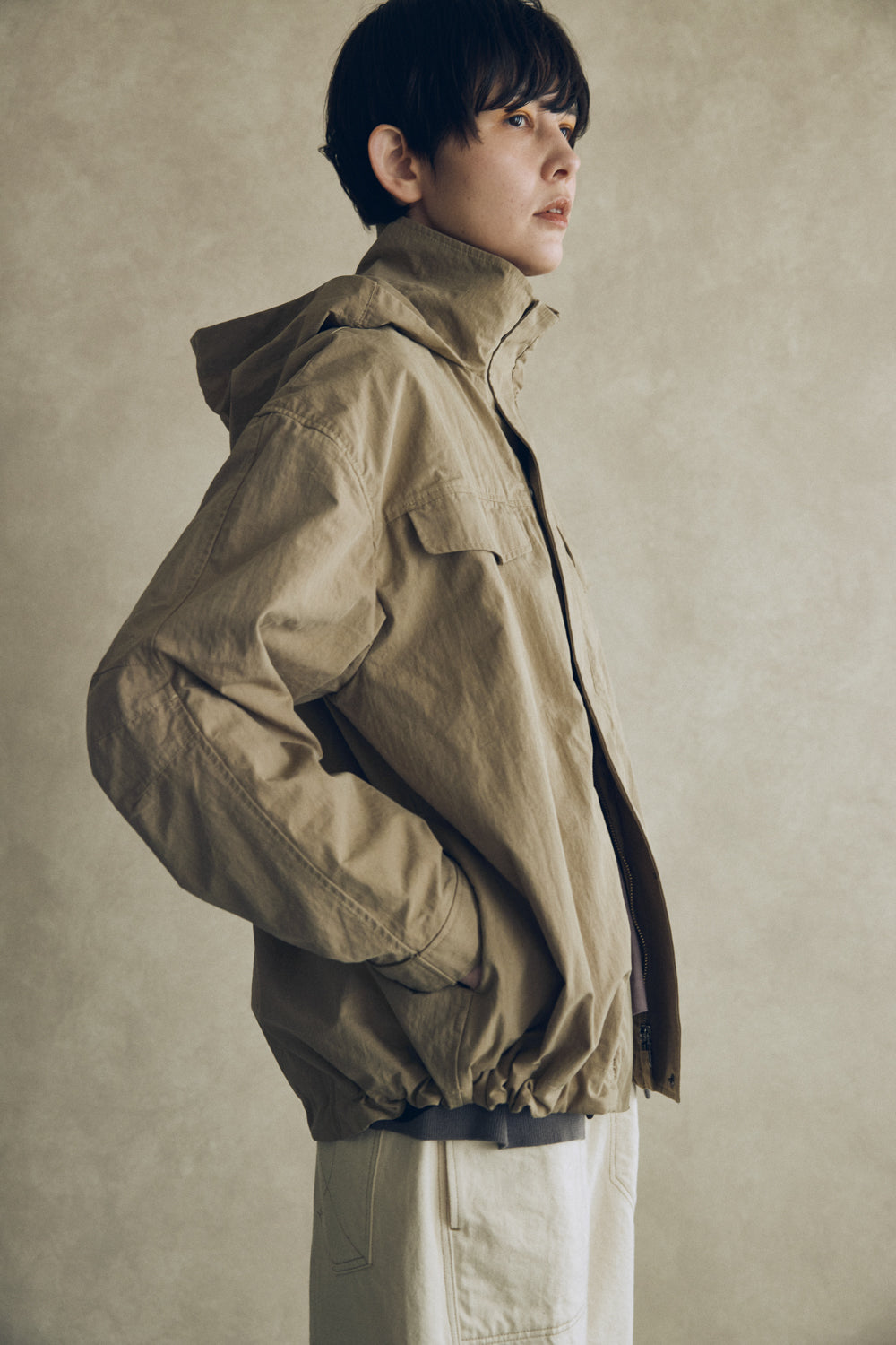 YARRA NEU C/NYフード付ミドルブルゾン NU-5547-413