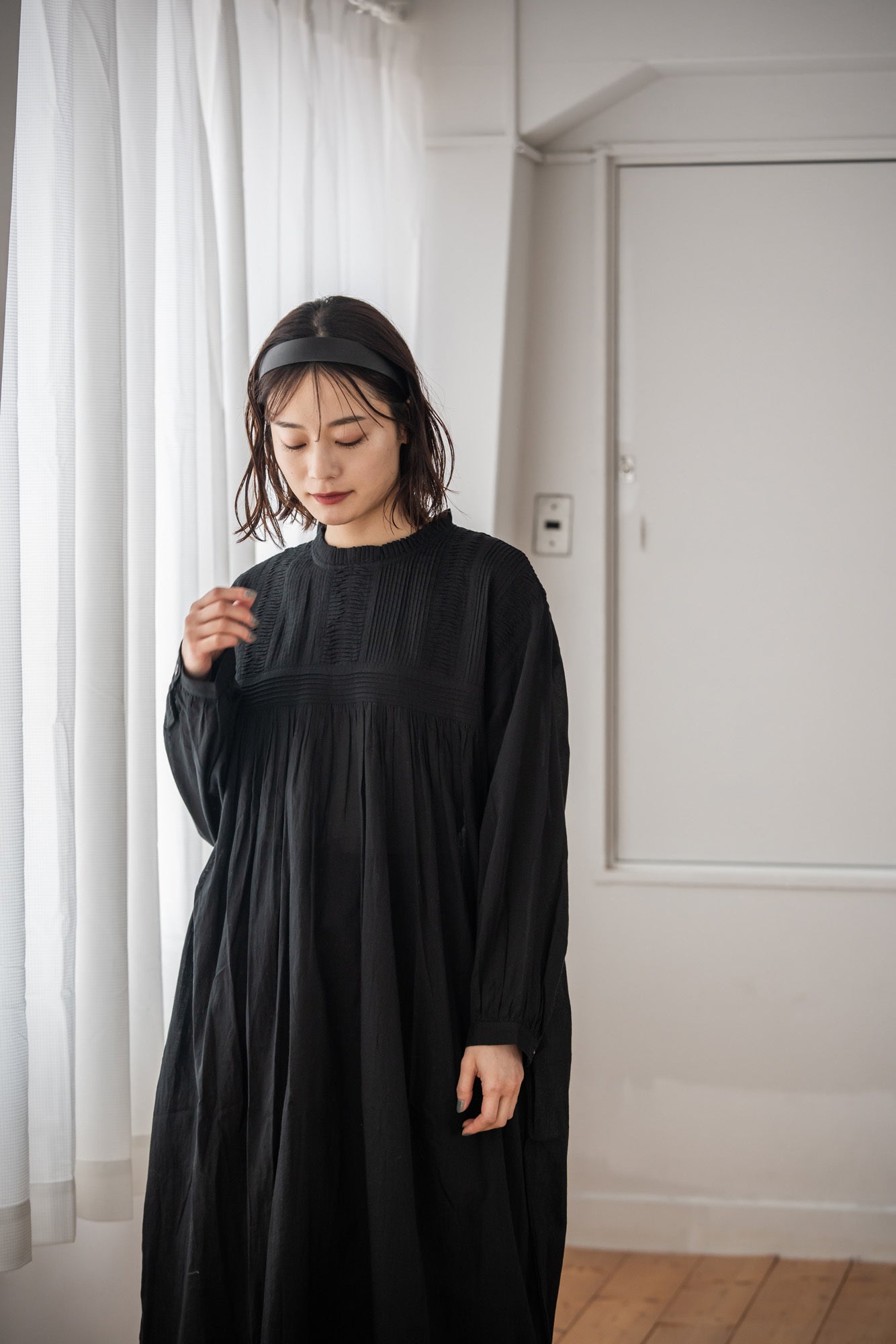 YARRA INDIAフリル衿ピンタックワンピース YR-1544-208