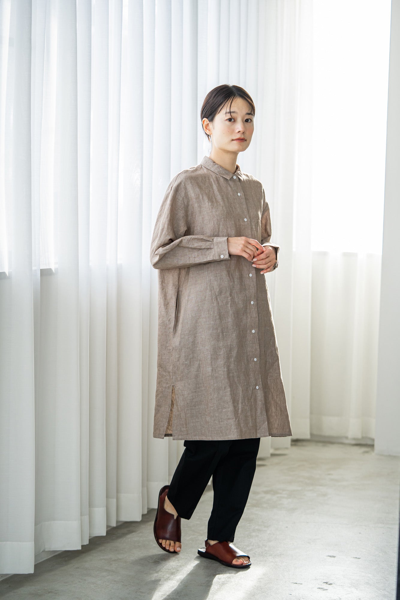 YARRA バックサテンスリムパンツ YR-1415-210
