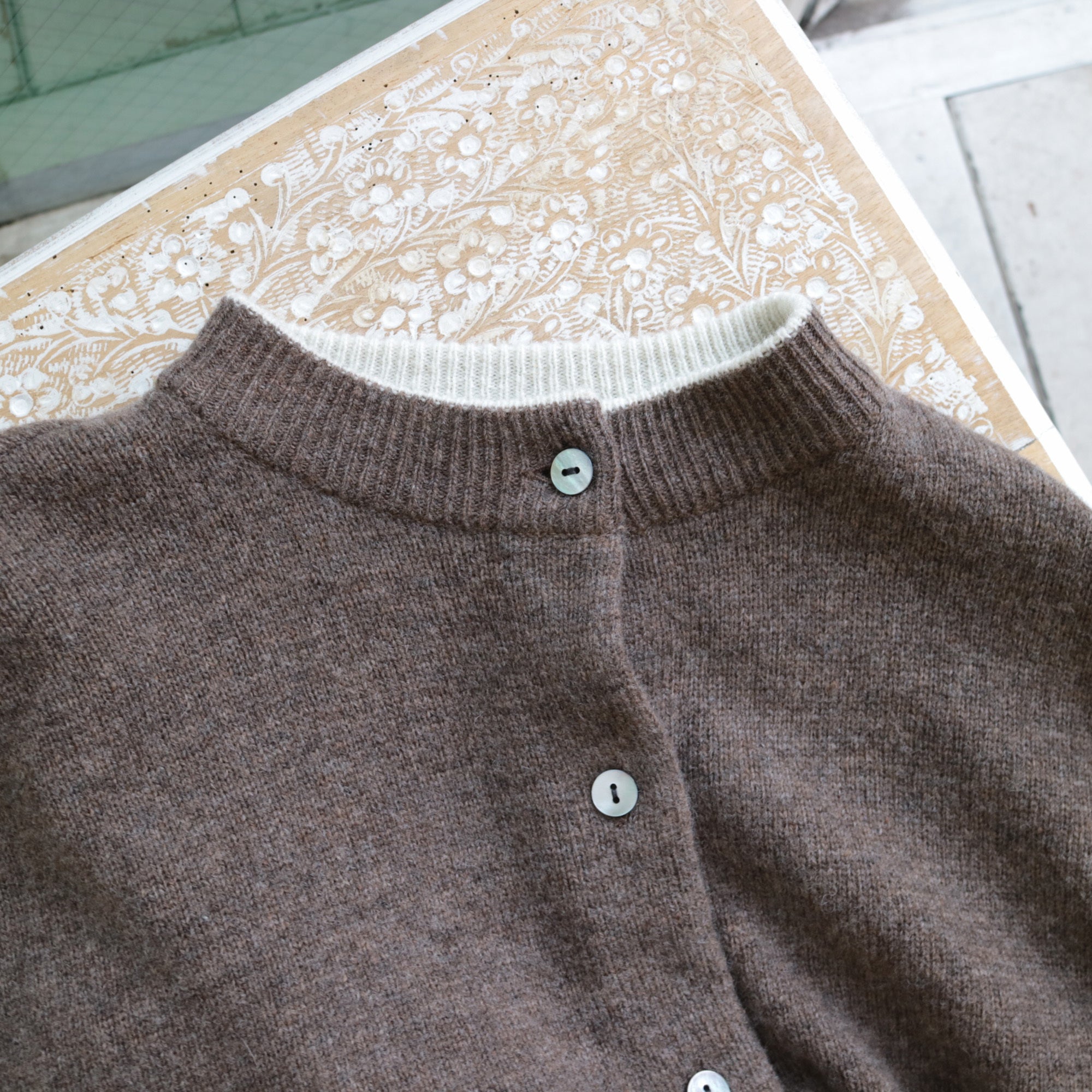 YARRA ラムウール配色ニットカーディガン YR-1552-273