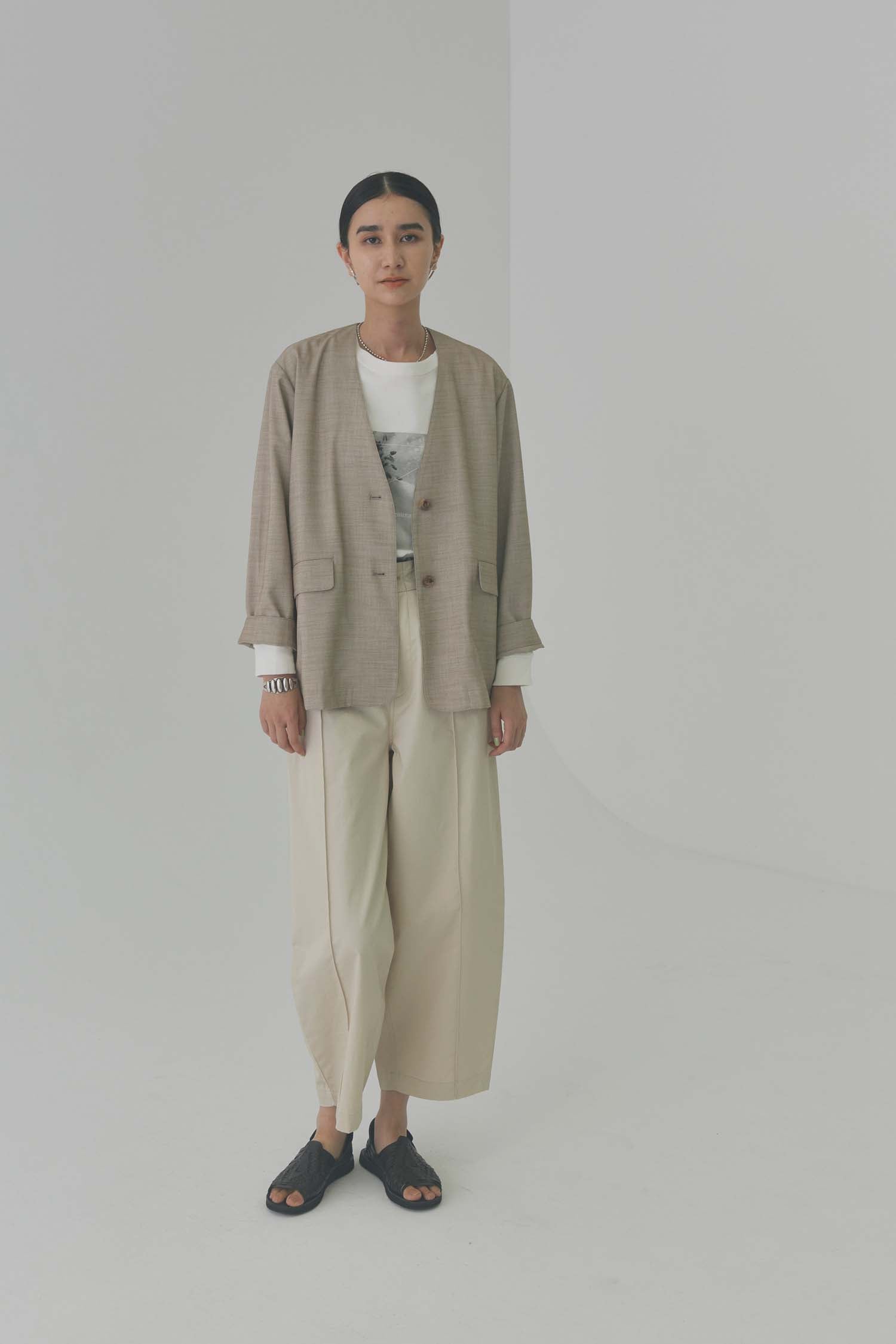 doux bleu Vネックノーカラージャケット DB-2417-002