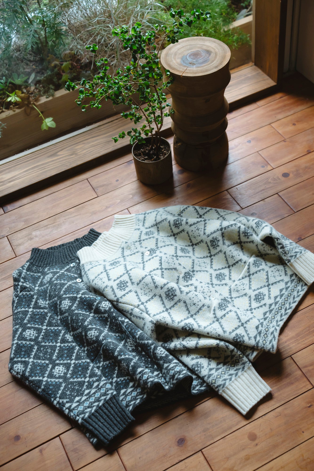 YARRA オリジナルジャガードカーディガン YR-1552-277