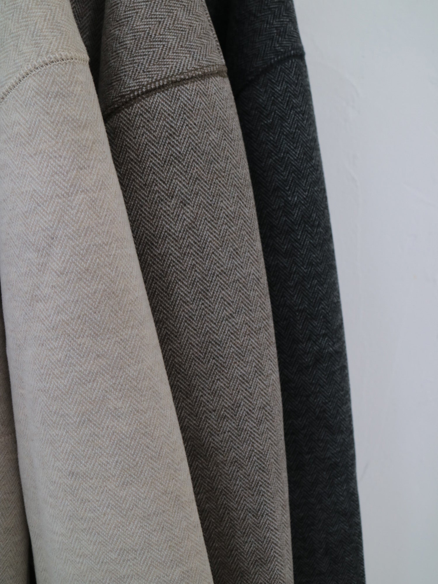 YARRA NEU W混釦ダウンカットブルゾン NU-5551-417