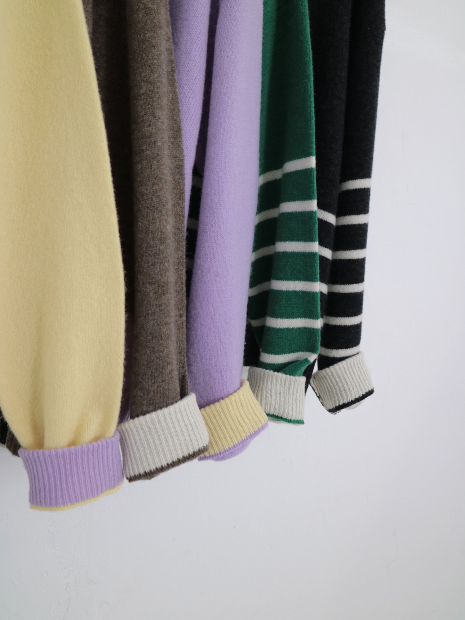 YARRA ラムウール配色ニットカーディガン YR-1552-273