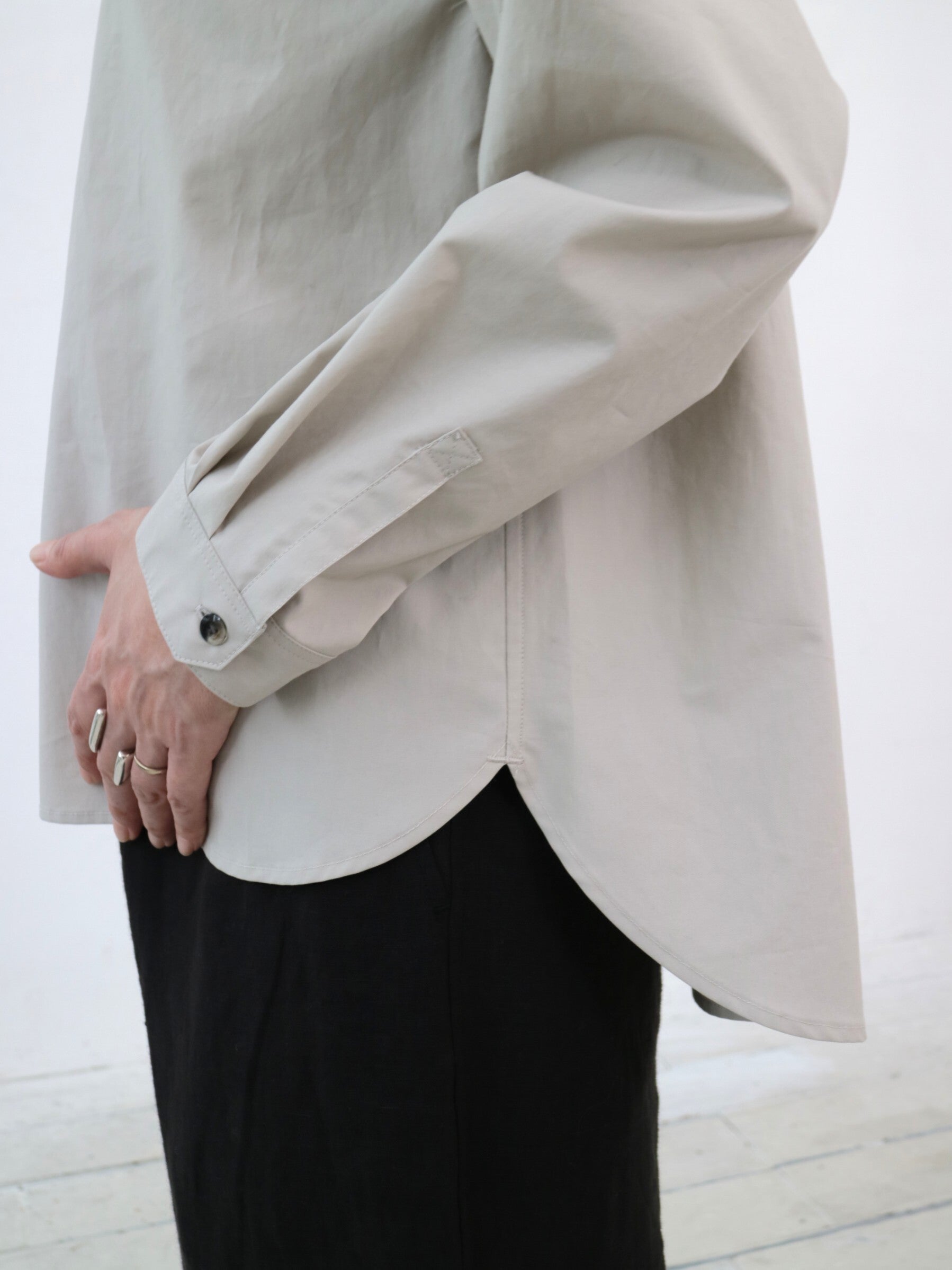 YARRA NEU オーガニックコットンダンプシャツ NU-5543-409