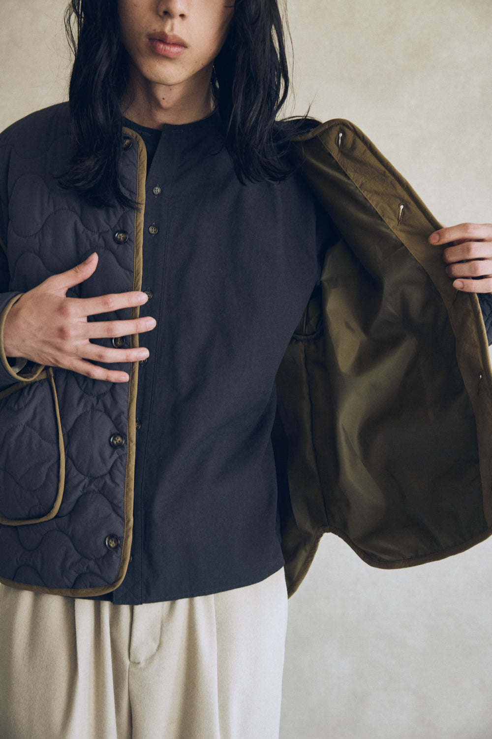 YARRA NEU 綿ウールスキッパーネックシャツ NU-5553-422