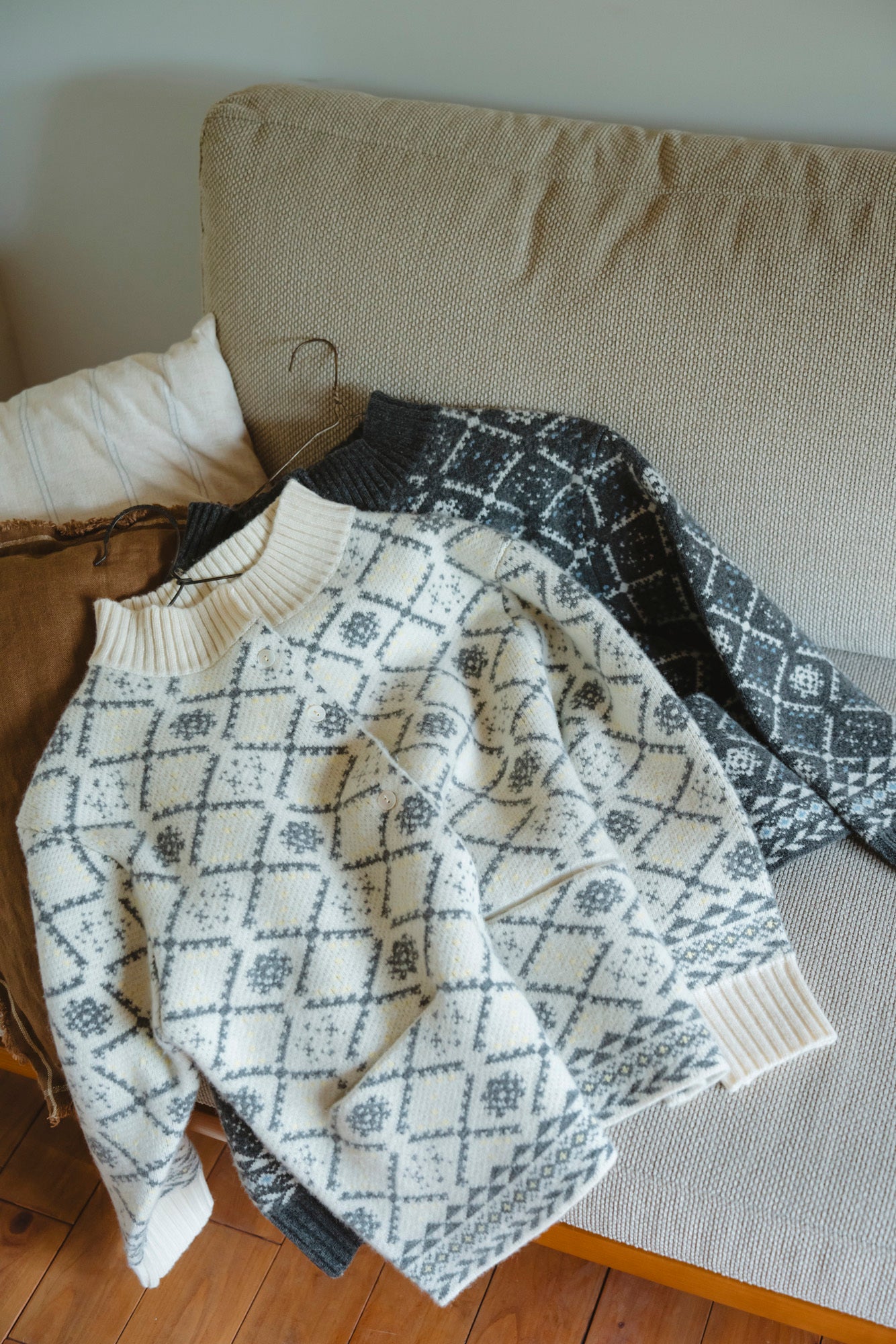 YARRA オリジナルジャガードカーディガン YR-1552-277