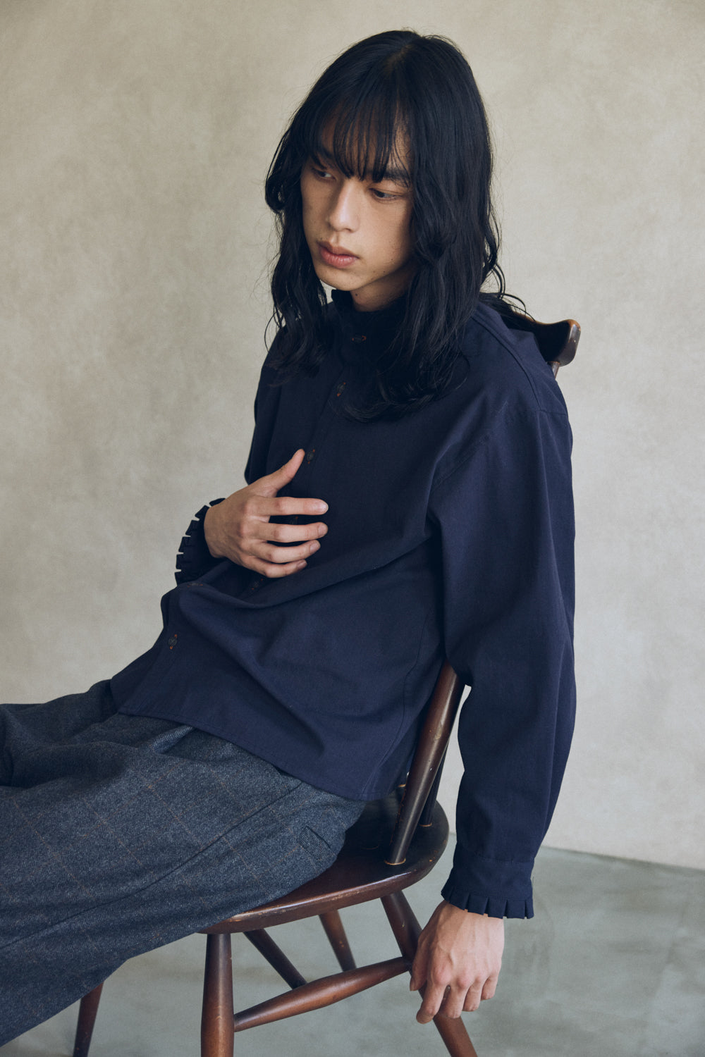 YARRA NEU ヴィンテージワッシャー衿フリルシャツ NU-5553-423