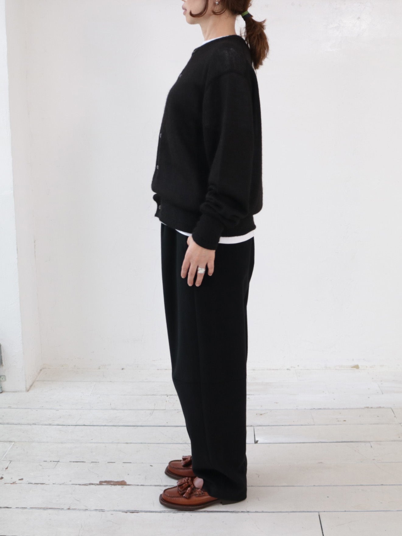 YARRA NEU ブラックアルパカニットカーディガン NU-5552-430