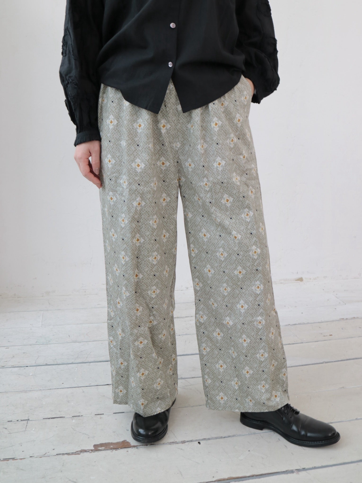 YARRA INDIAプリントストレートパンツ YR-1545-213