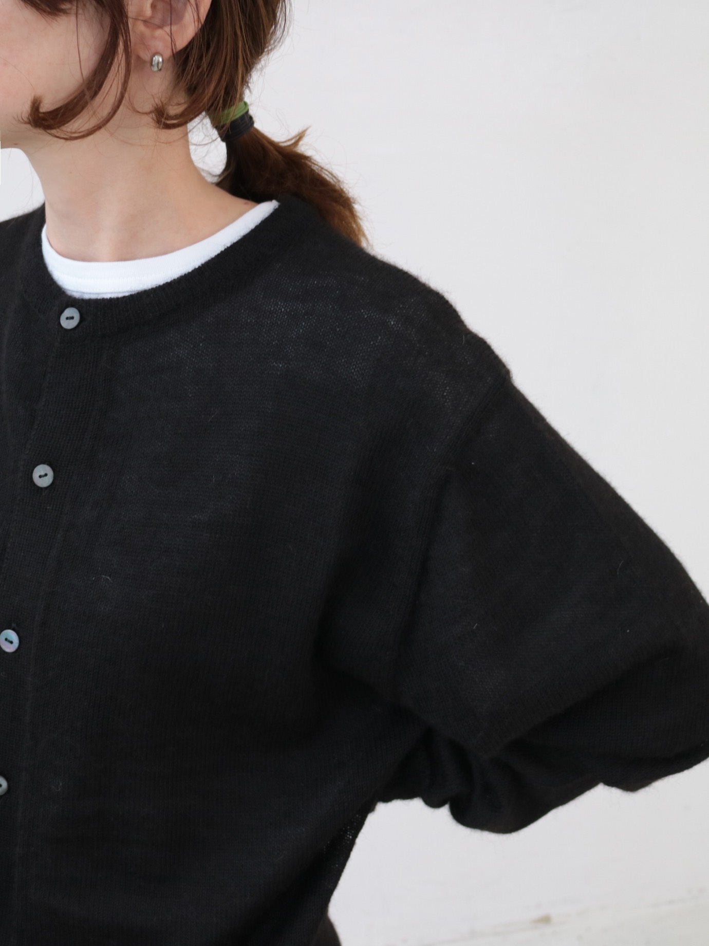 YARRA NEU ブラックアルパカニットカーディガン NU-5552-430