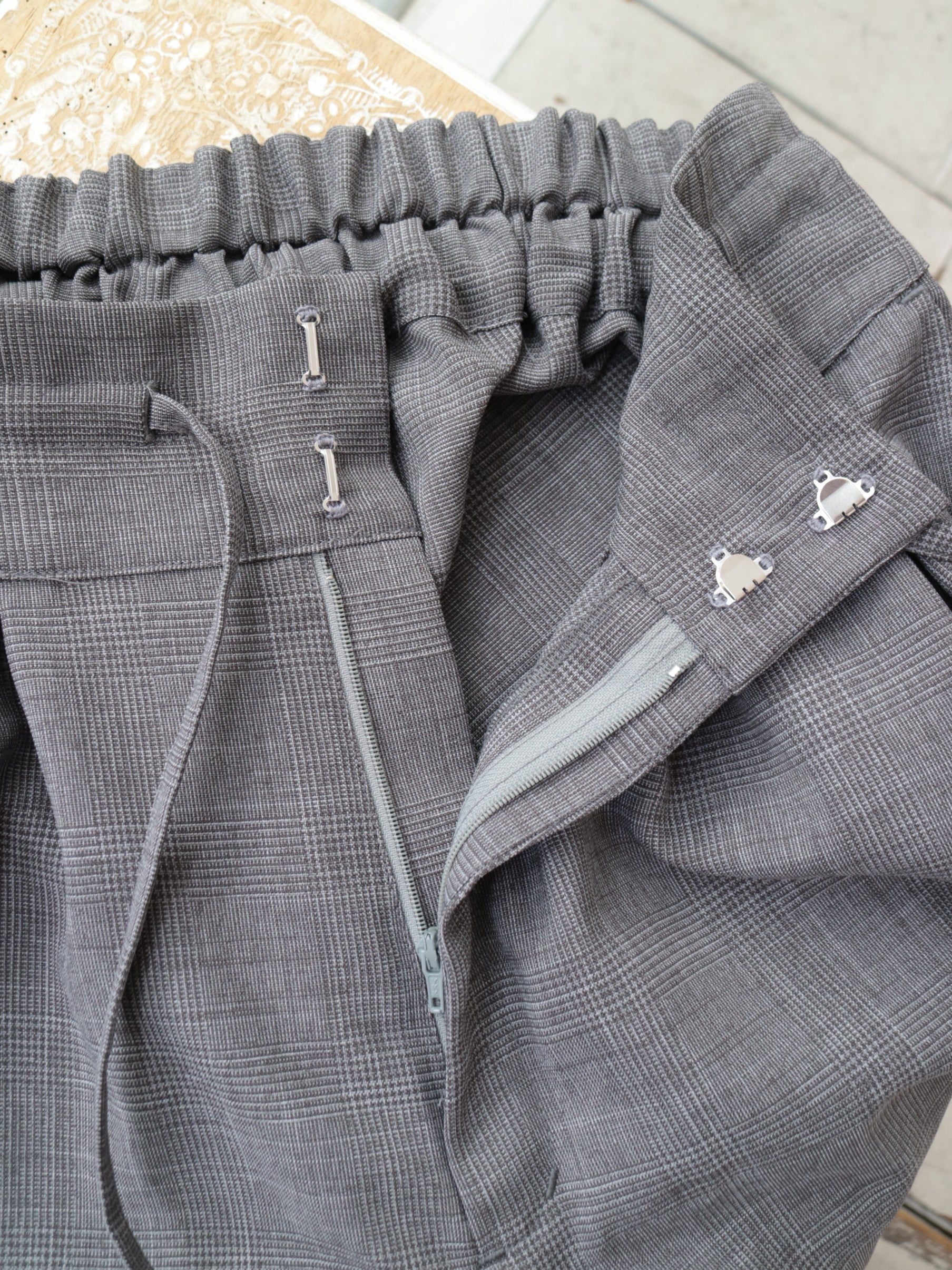 doux bleu ウーリーノ タックパンツ DB-2555-053