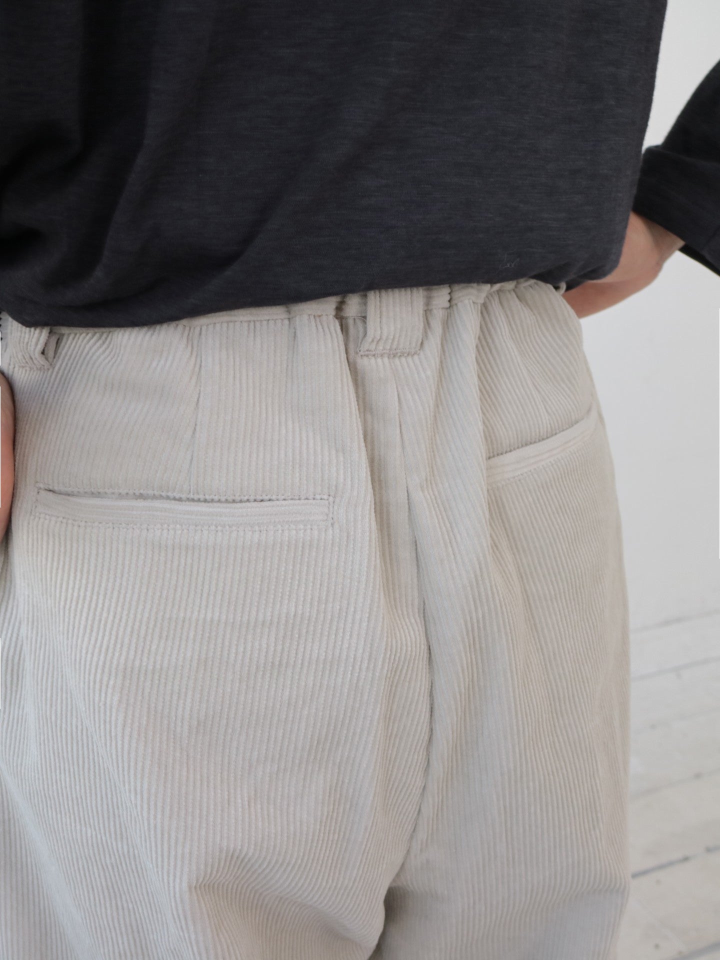 doux bleu コーデュロイ タックパンツ DB-2555-048