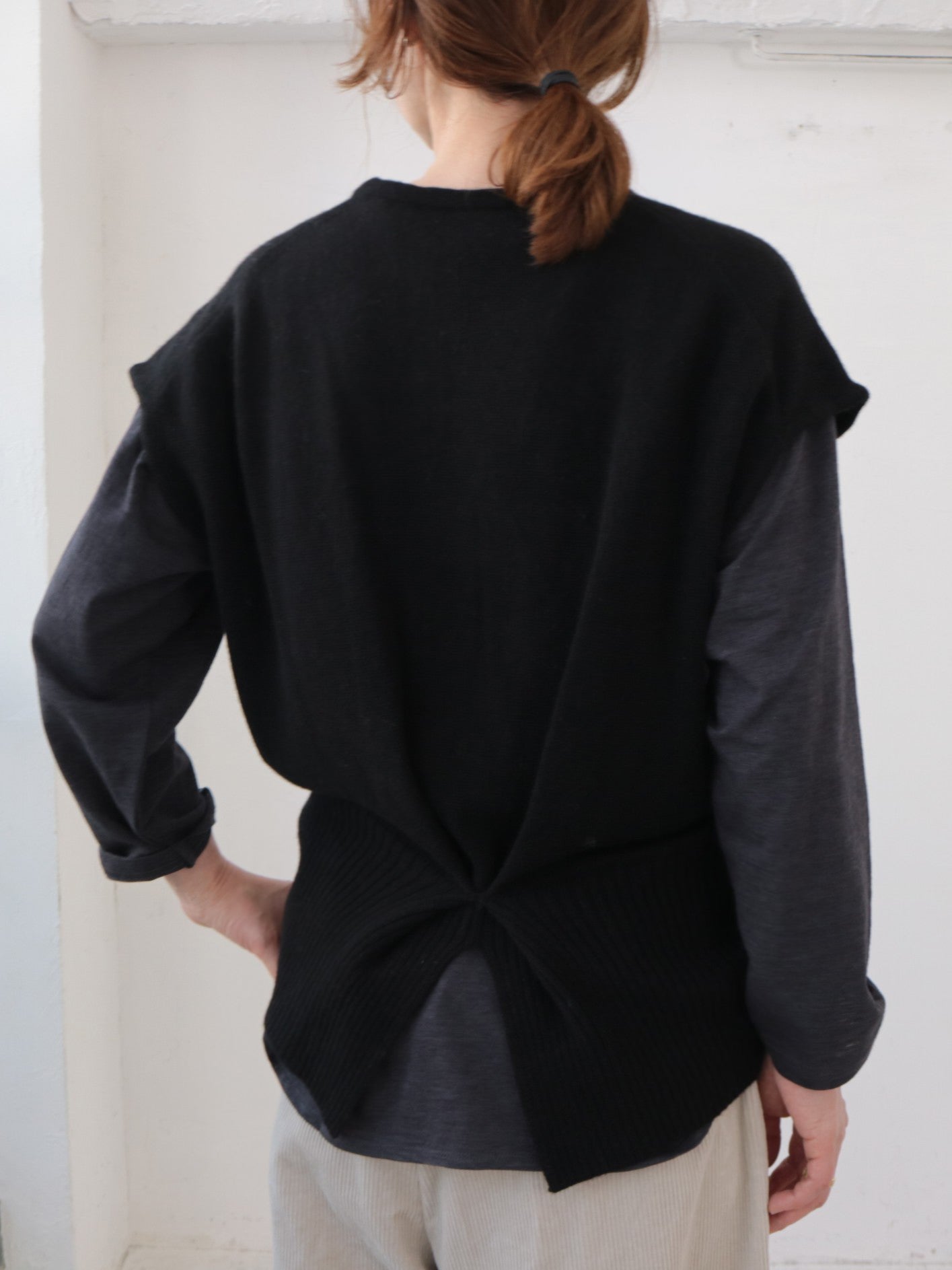 doux bleu バックタック ニットベスト DB-2558-046