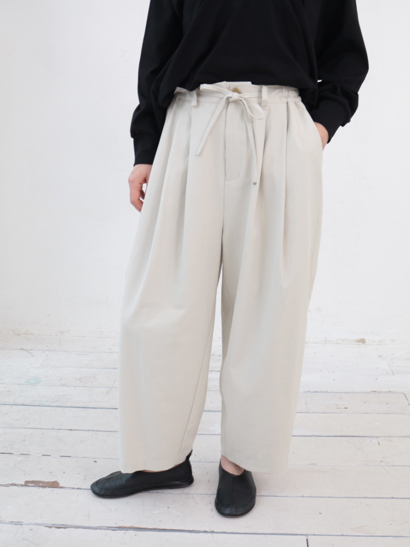 doux bleu ドライオックス タックパンツ DB-2515-022