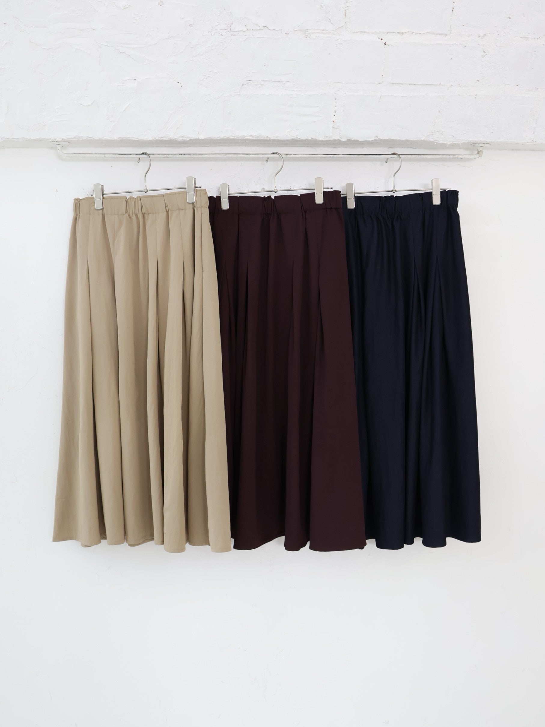 doux bleu タック ギャザースカート DB-2646-017