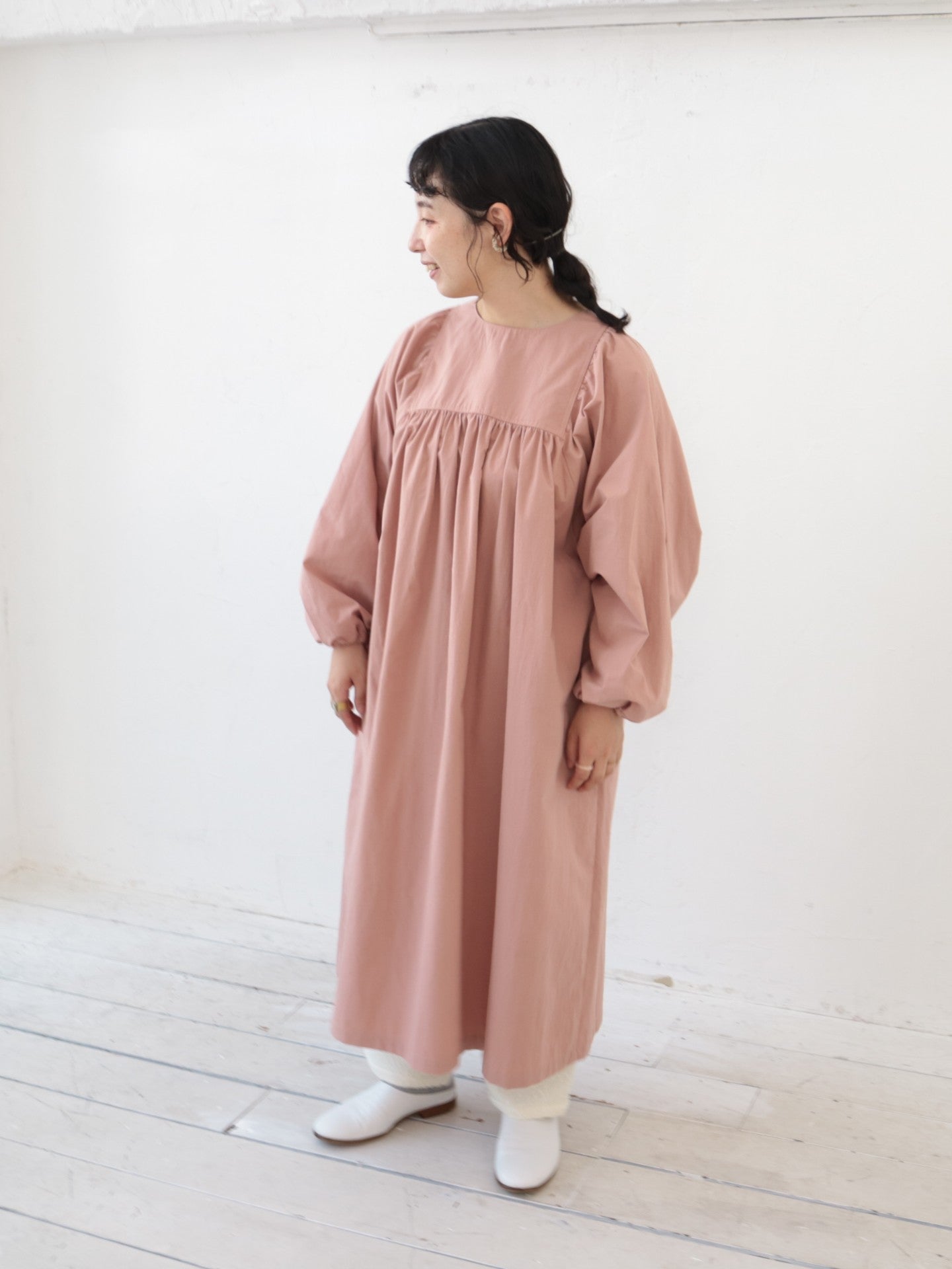 【予約販売 10月下旬発送】YARRA ami×YARRA ギャザーワンピース 1554-282