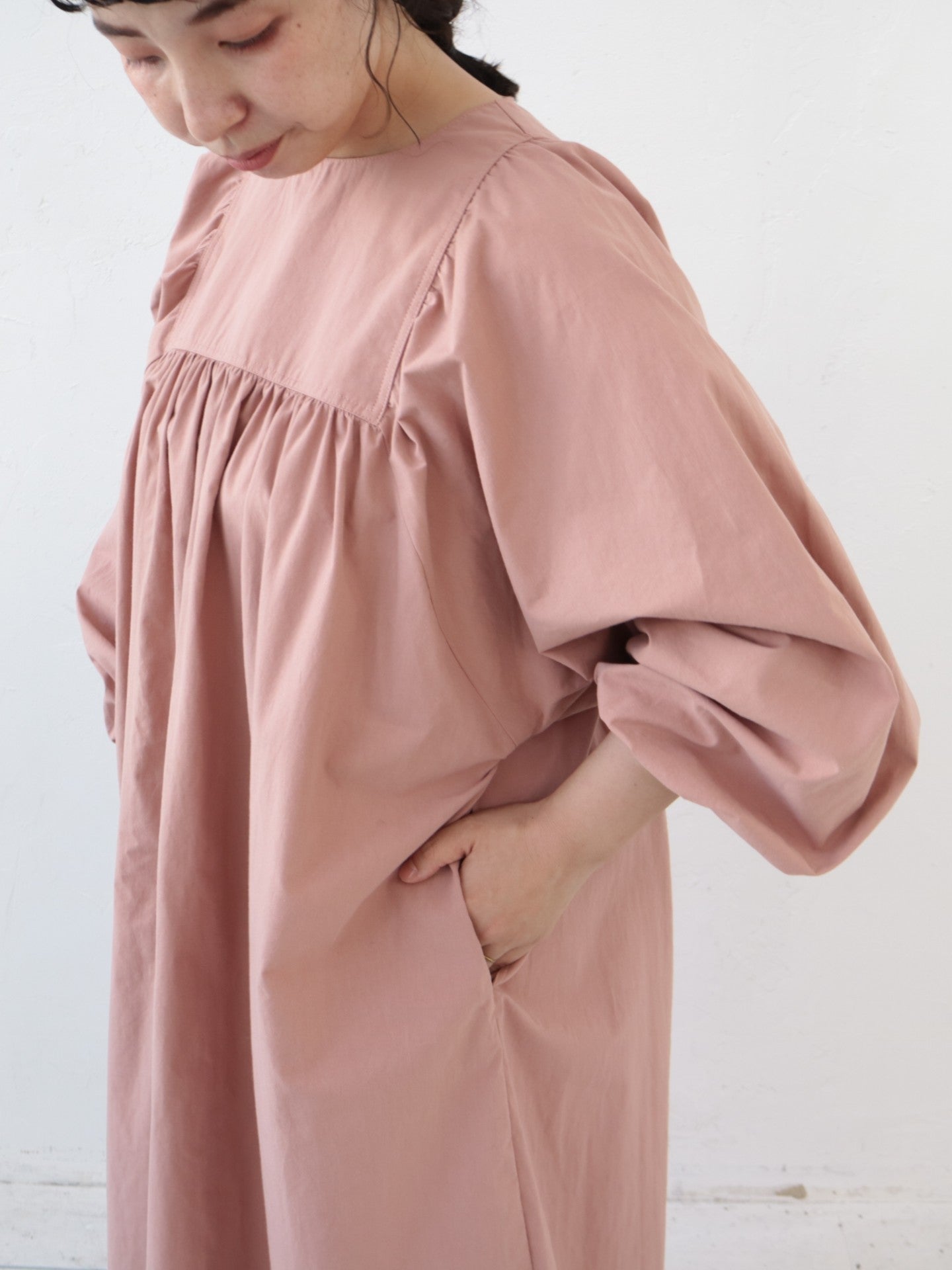 【予約販売 10月下旬発送】YARRA ami×YARRA ギャザーワンピース 1554-282