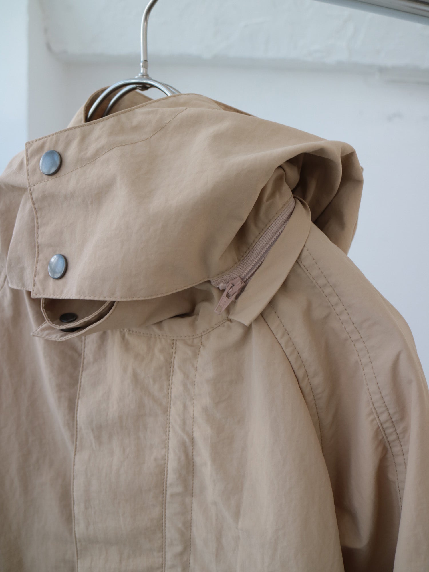 YARRA NEU ナイロンフードブルゾン NU-5617-425