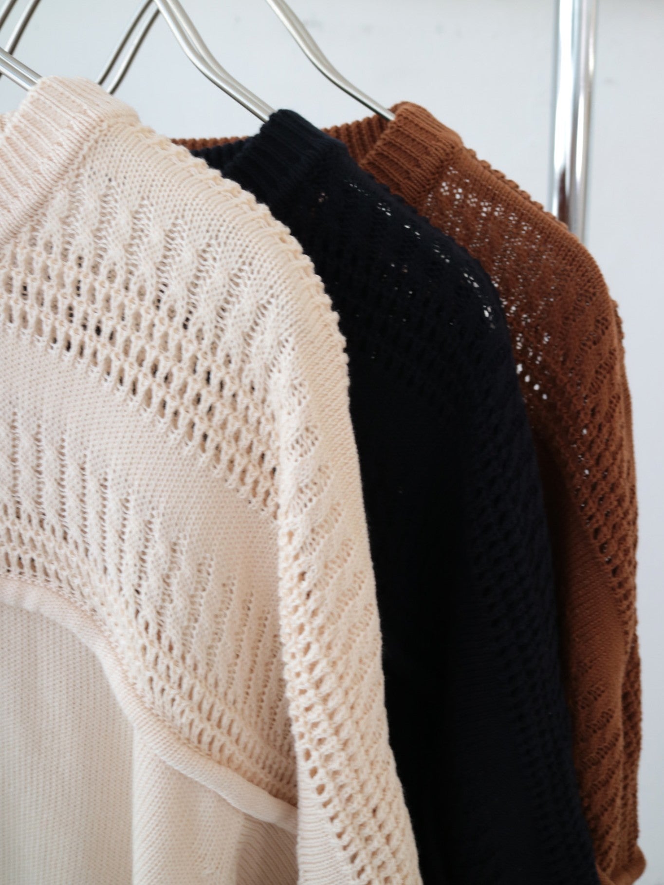 YARRA NEU 透かし編みヨークニットプルオーバー NU-5612-407