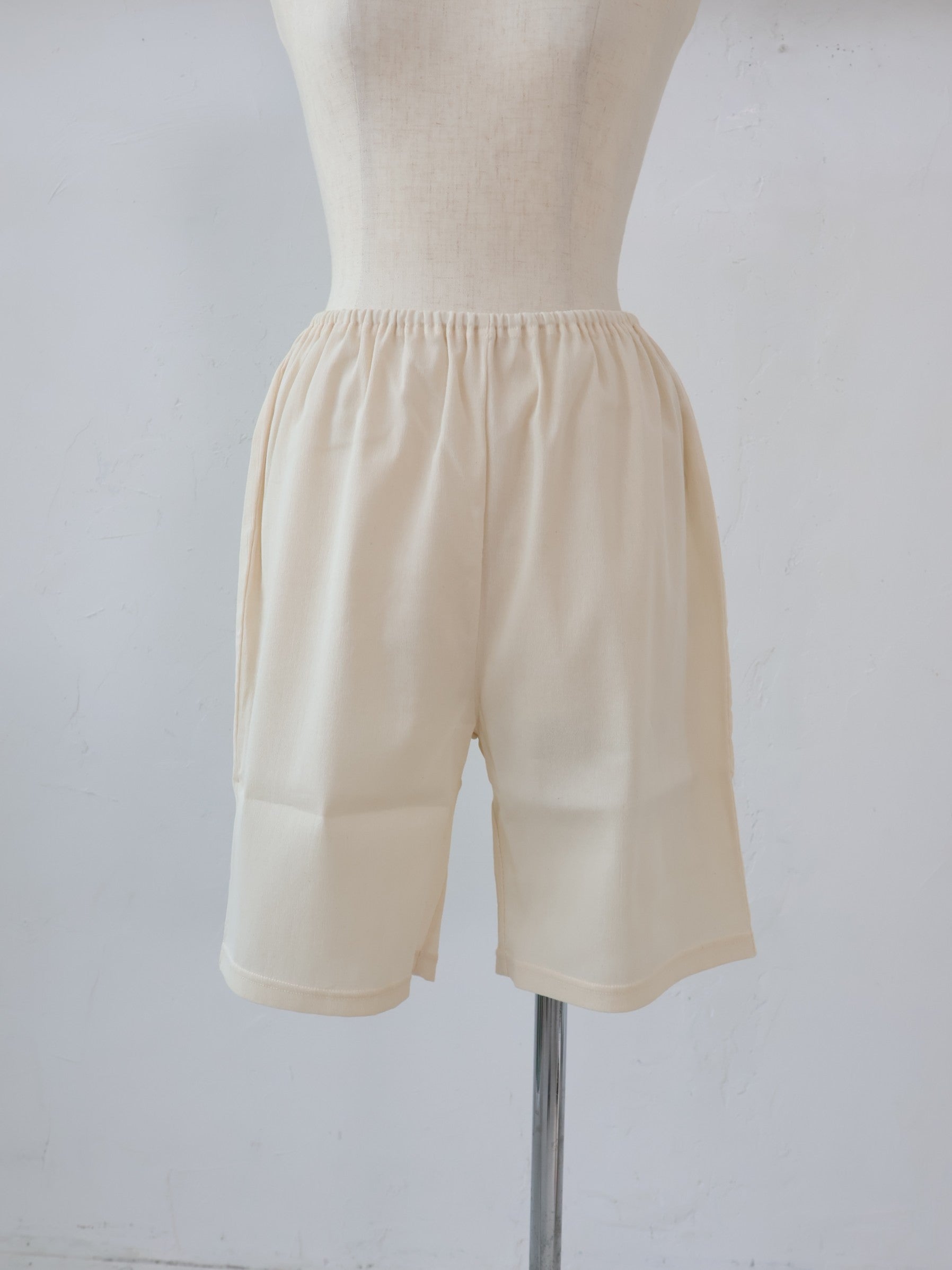 YARRA NEU BIWACOTTONショートペチパンツ NU-5625-455