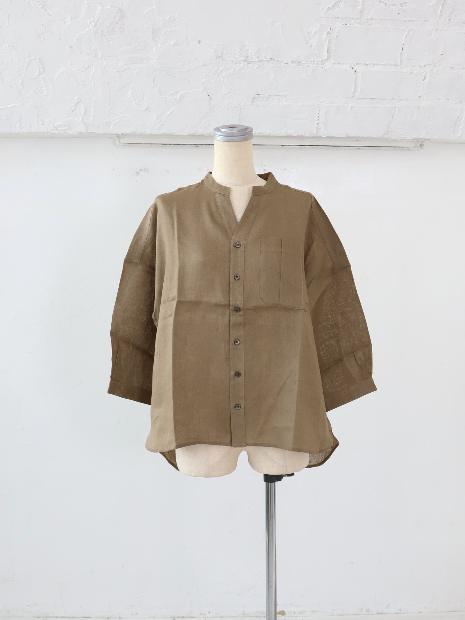【ゆきふいるむ/yukiさん着用アイテム】YARRA NEU スキッパーリネン7分袖シャツ NU-5623-441
