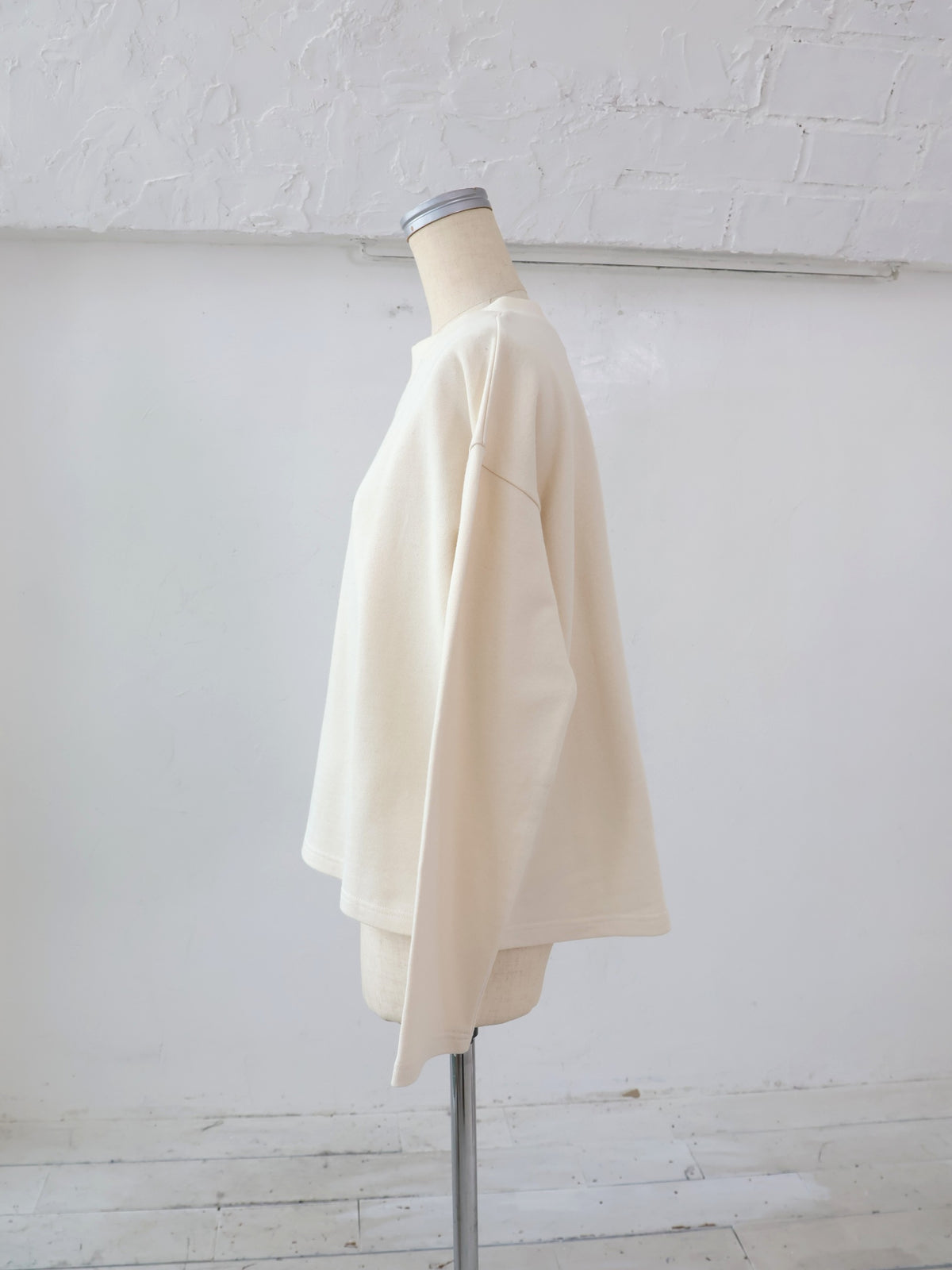 YARRA オーバーラップネックプルオーバー YR-1651-257
