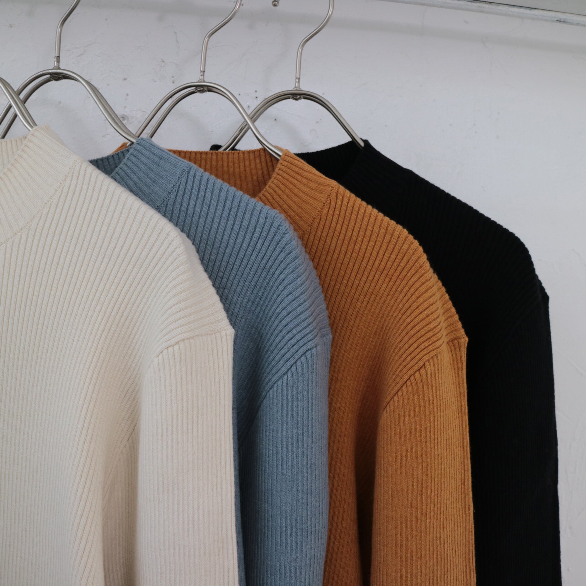 YARRA 綿カシミヤハイネックリブニット YR-1442-222