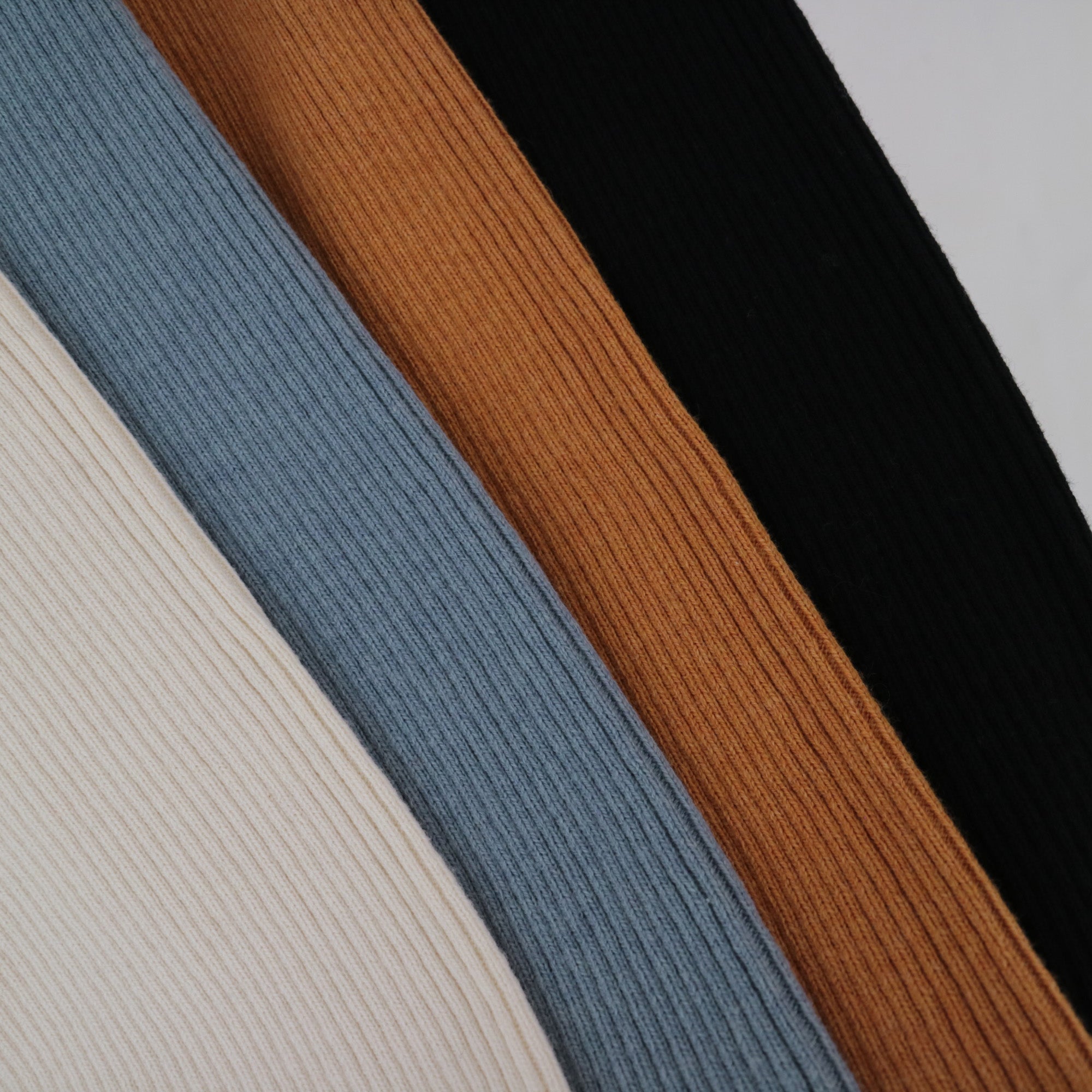 YARRA 綿カシミヤハイネックリブニット YR-1442-222