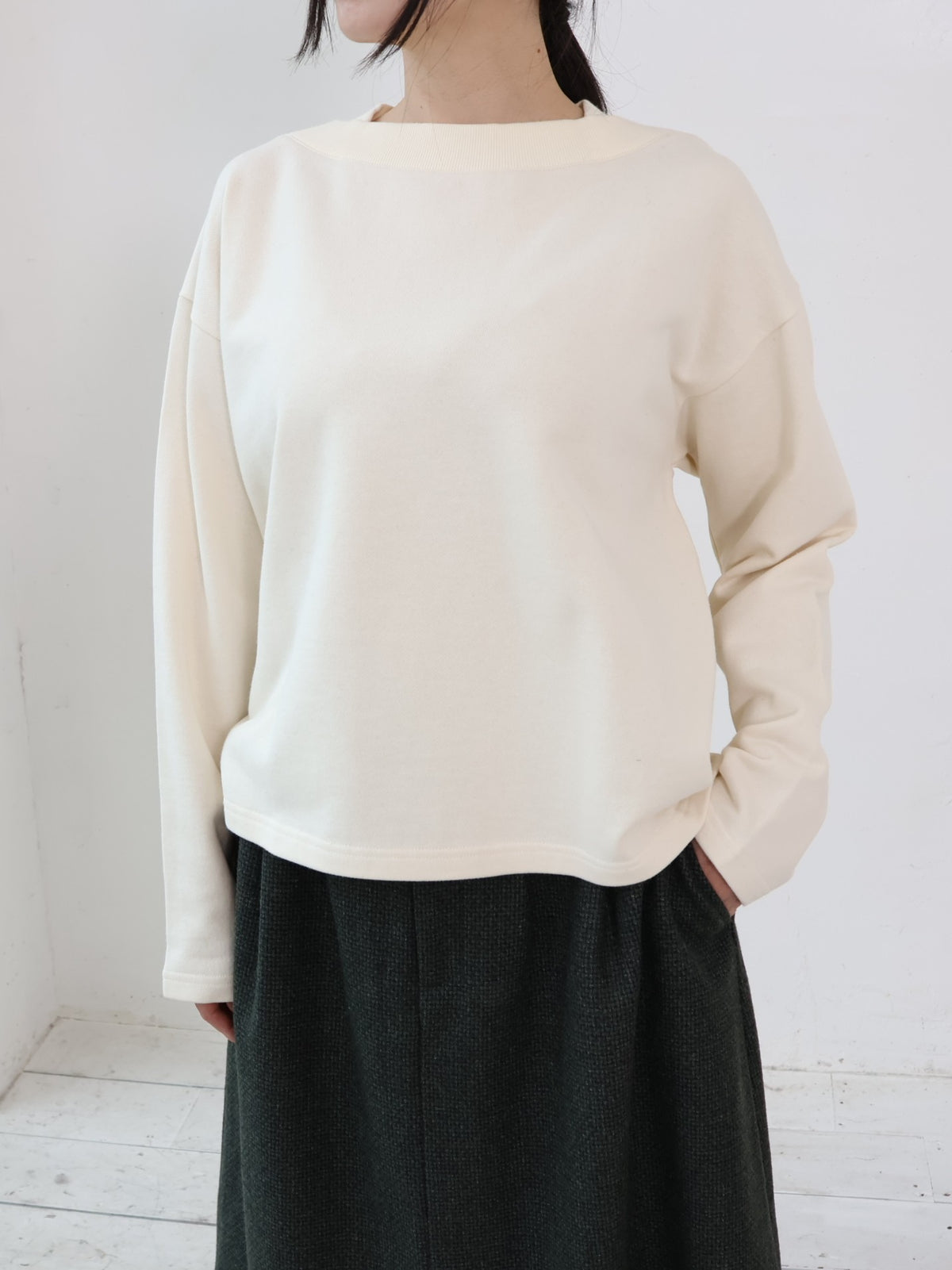 YARRA オーバーラップネックプルオーバー YR-1651-257