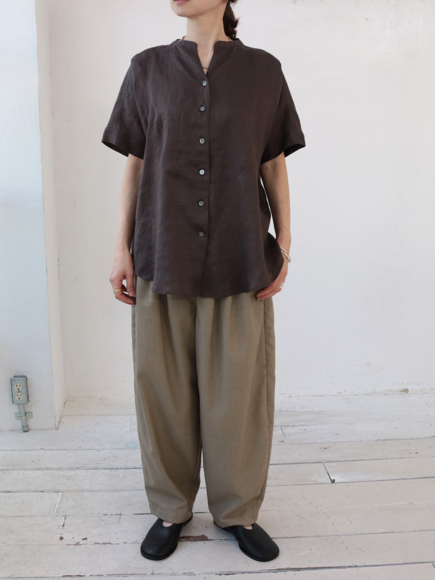 doux bleu T/R ワイドタックパンツ DB-2525-047