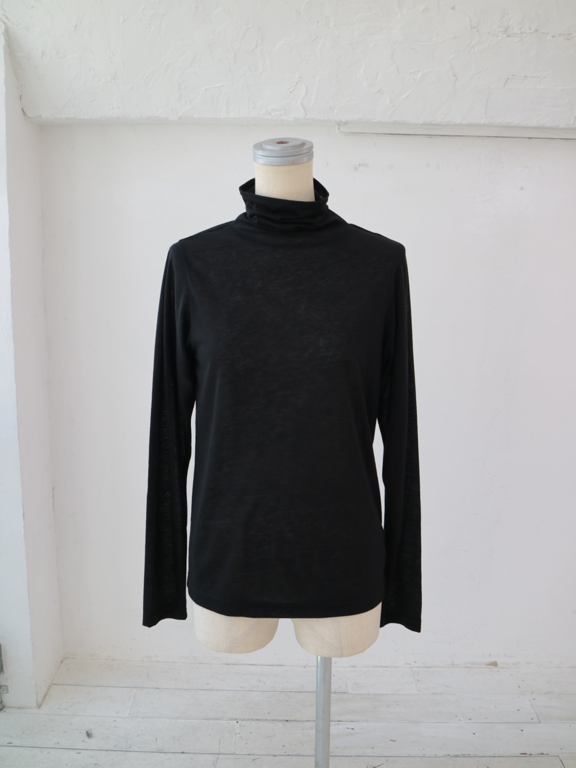 YARRA リネンブレンドタートルプルオーバー YR-1611-204